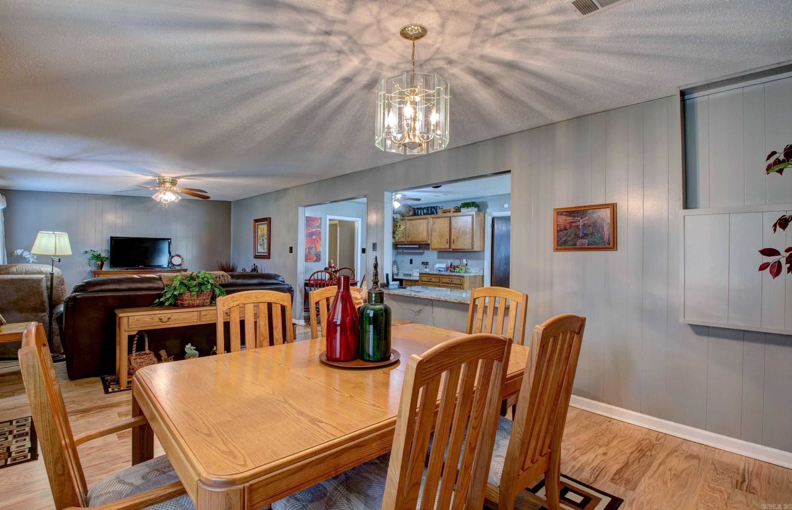 CAMPUS PLACE - Residential