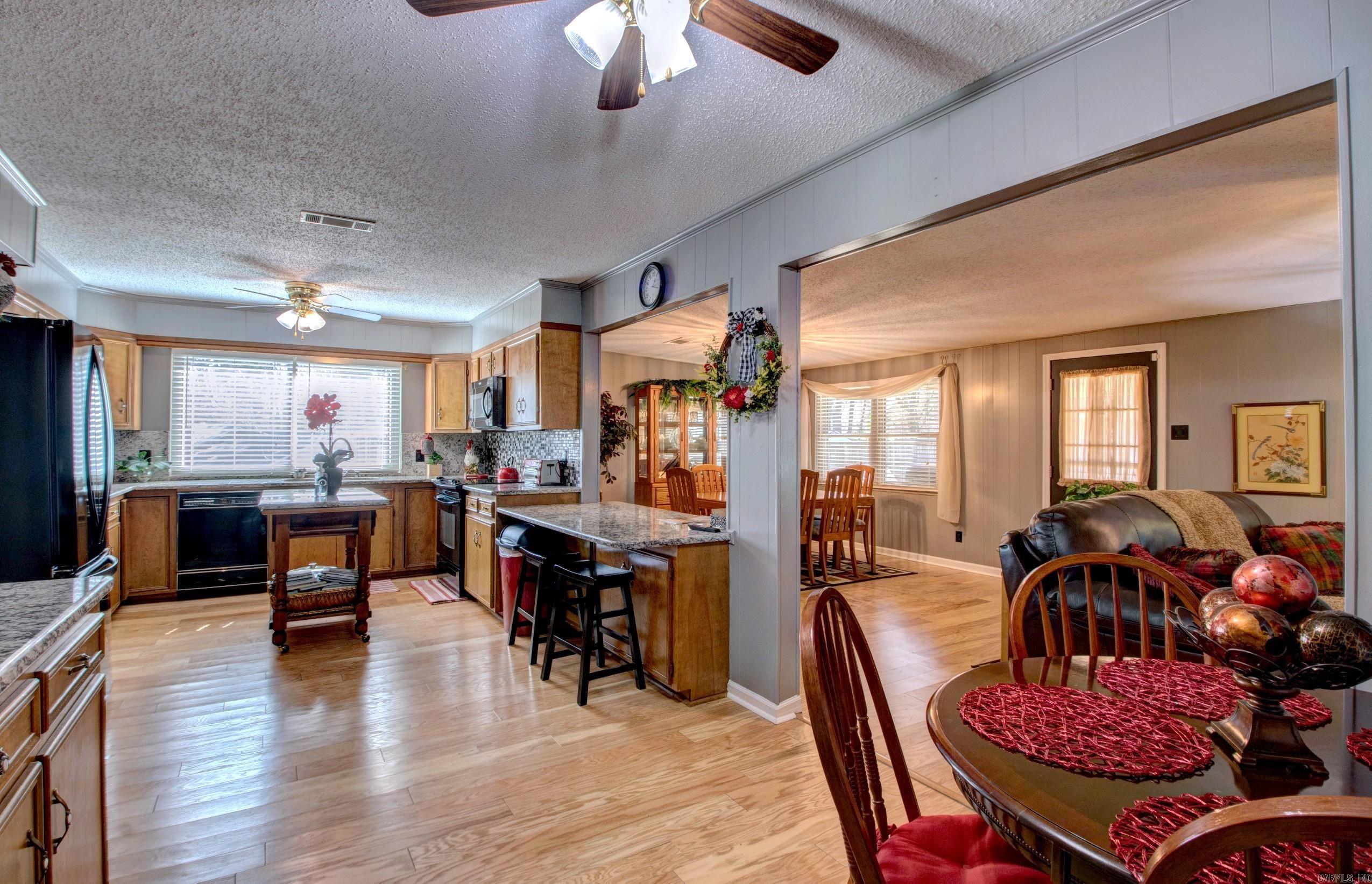 CAMPUS PLACE - Residential