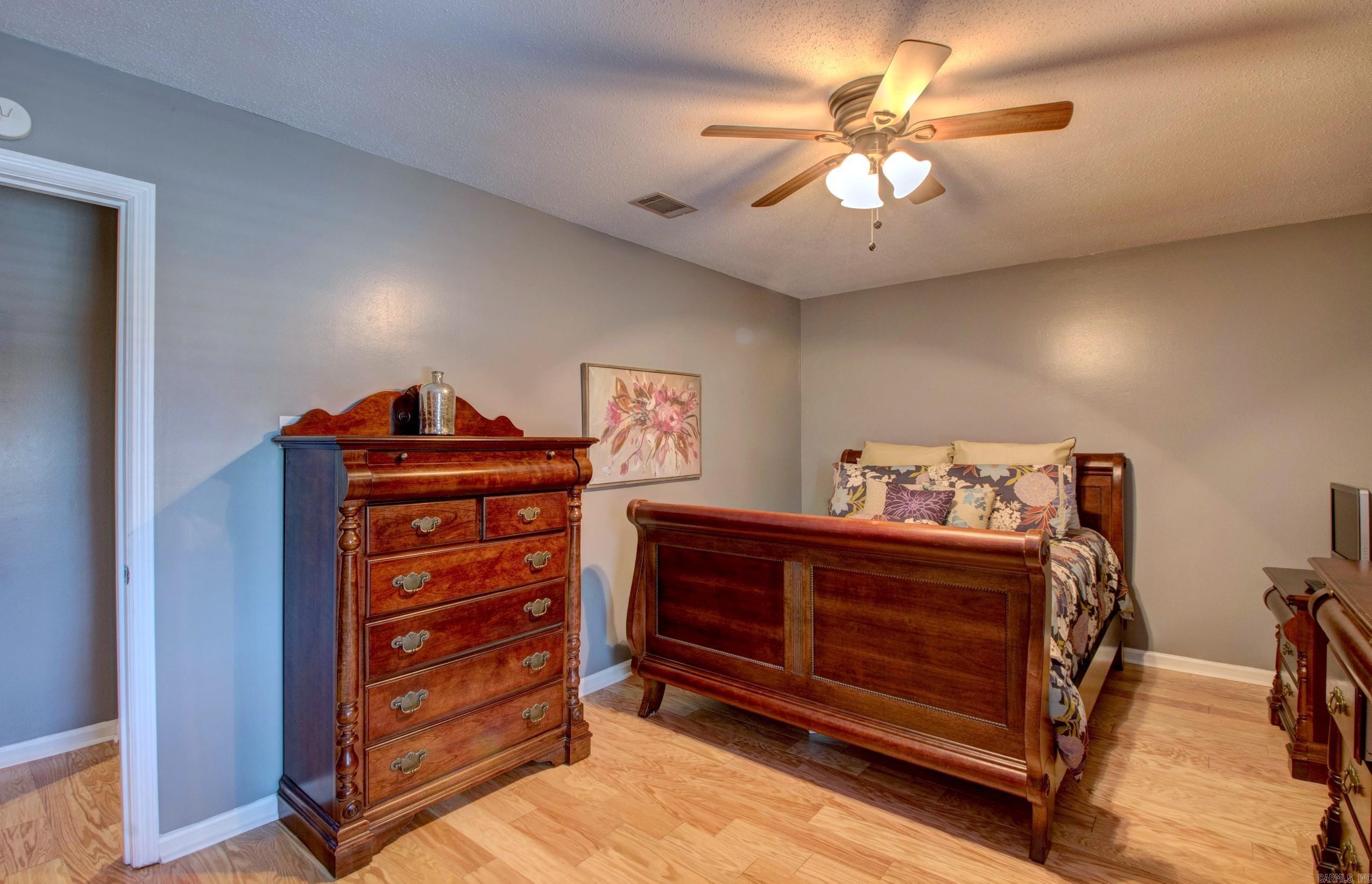 CAMPUS PLACE - Residential