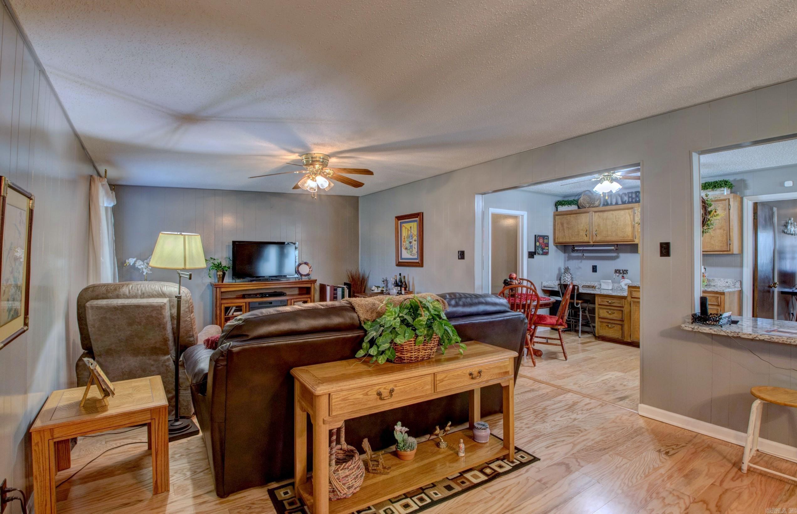 CAMPUS PLACE - Residential