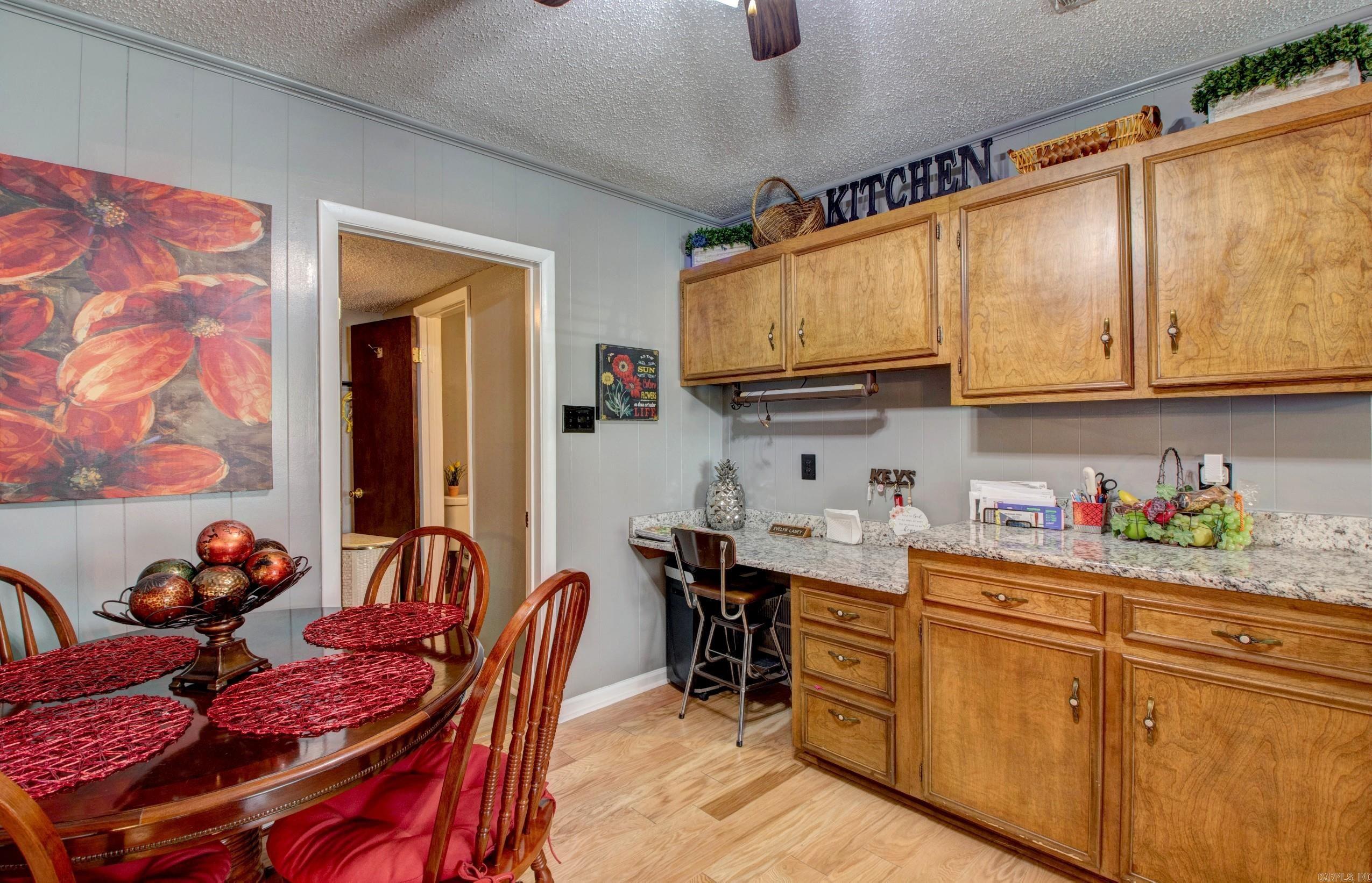 CAMPUS PLACE - Residential