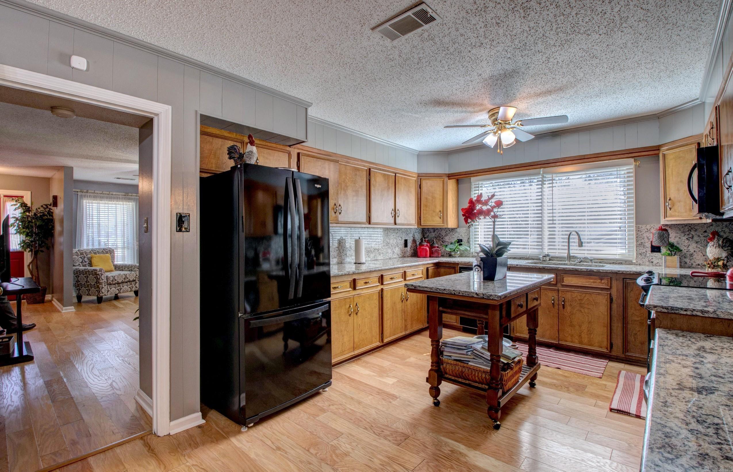 CAMPUS PLACE - Residential