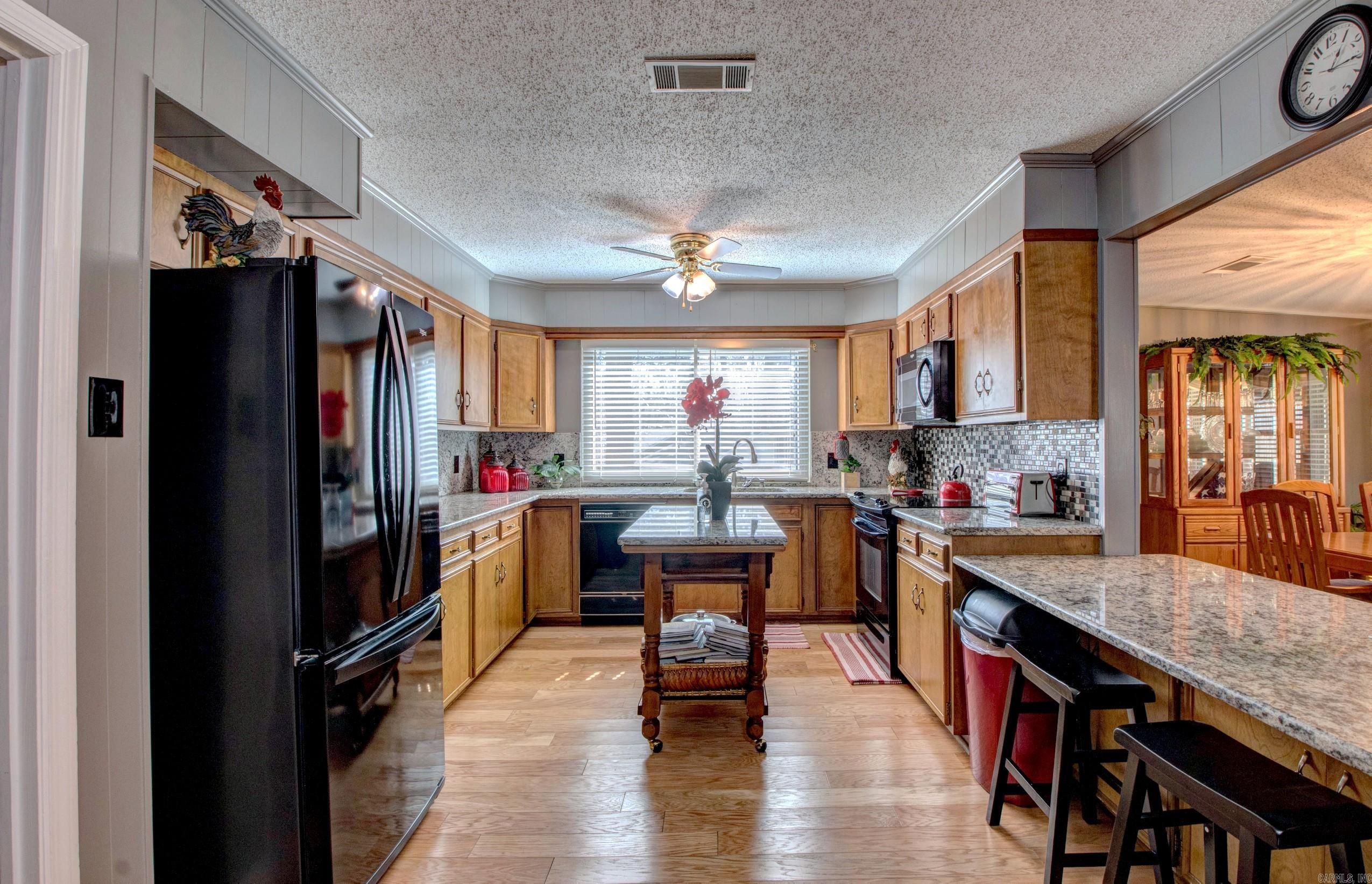 CAMPUS PLACE - Residential