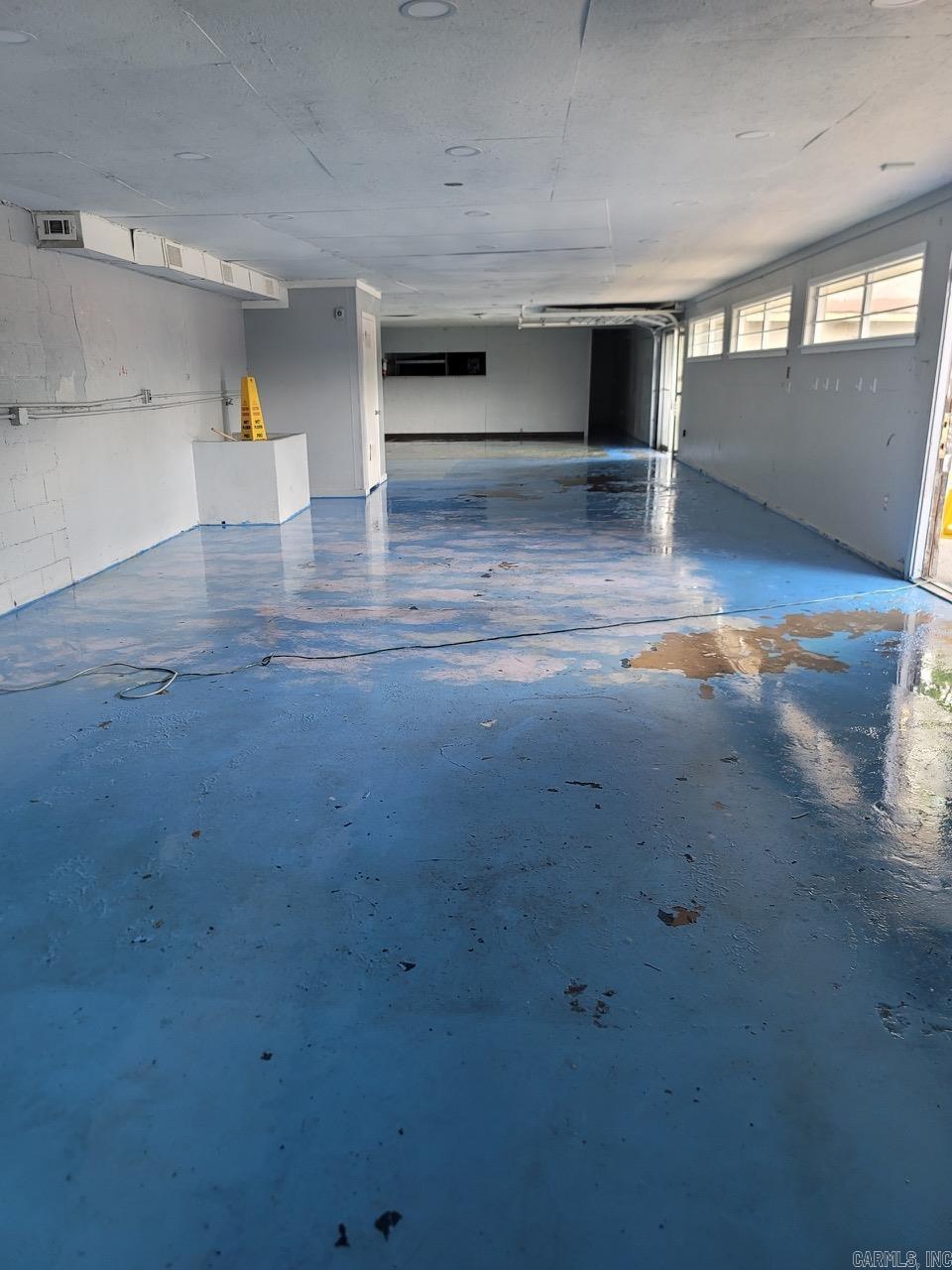 1n-13-21 - Residential Lease