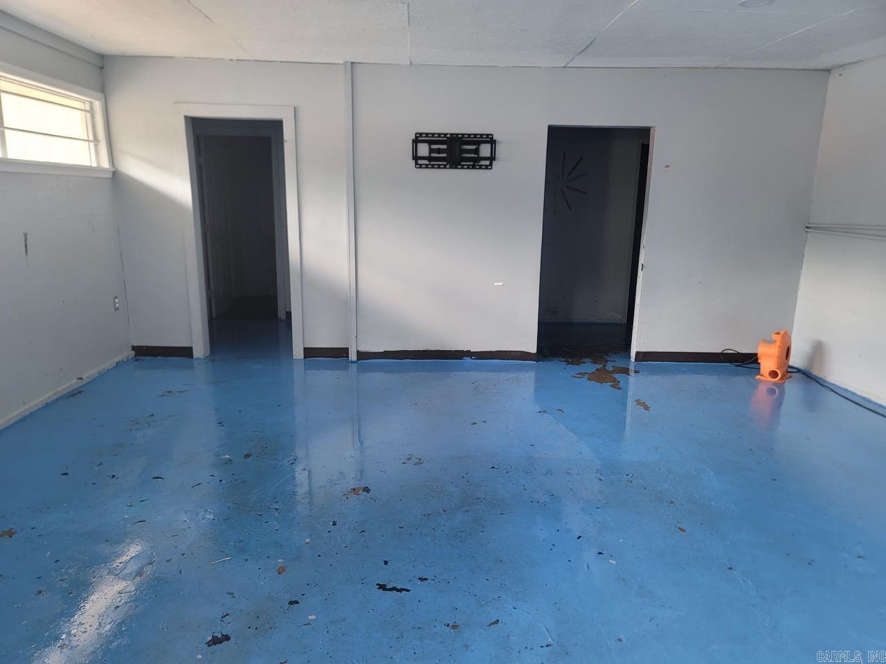 1n-13-21 - Residential Lease