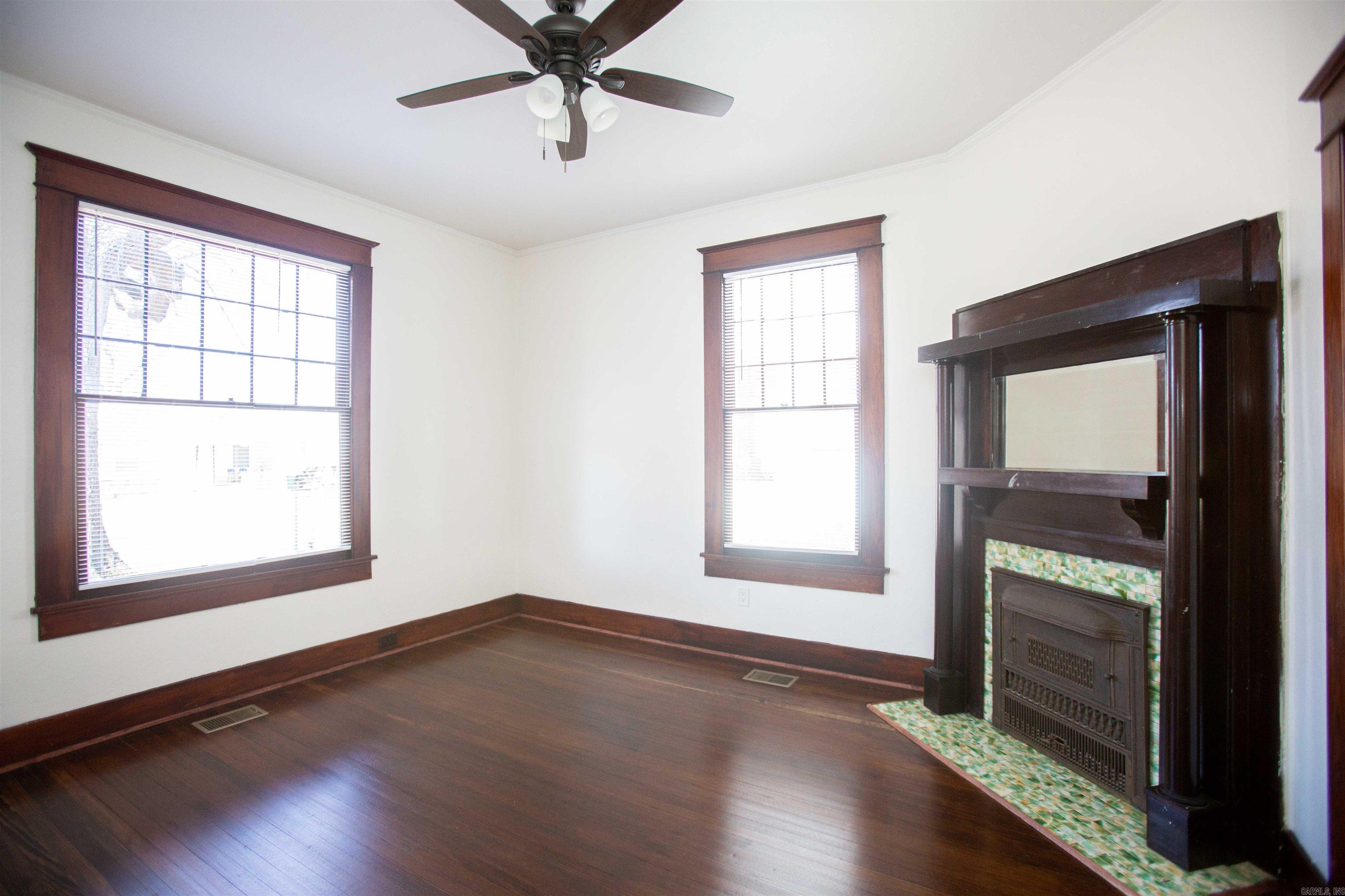 Weldon E Wrights - Residential Lease