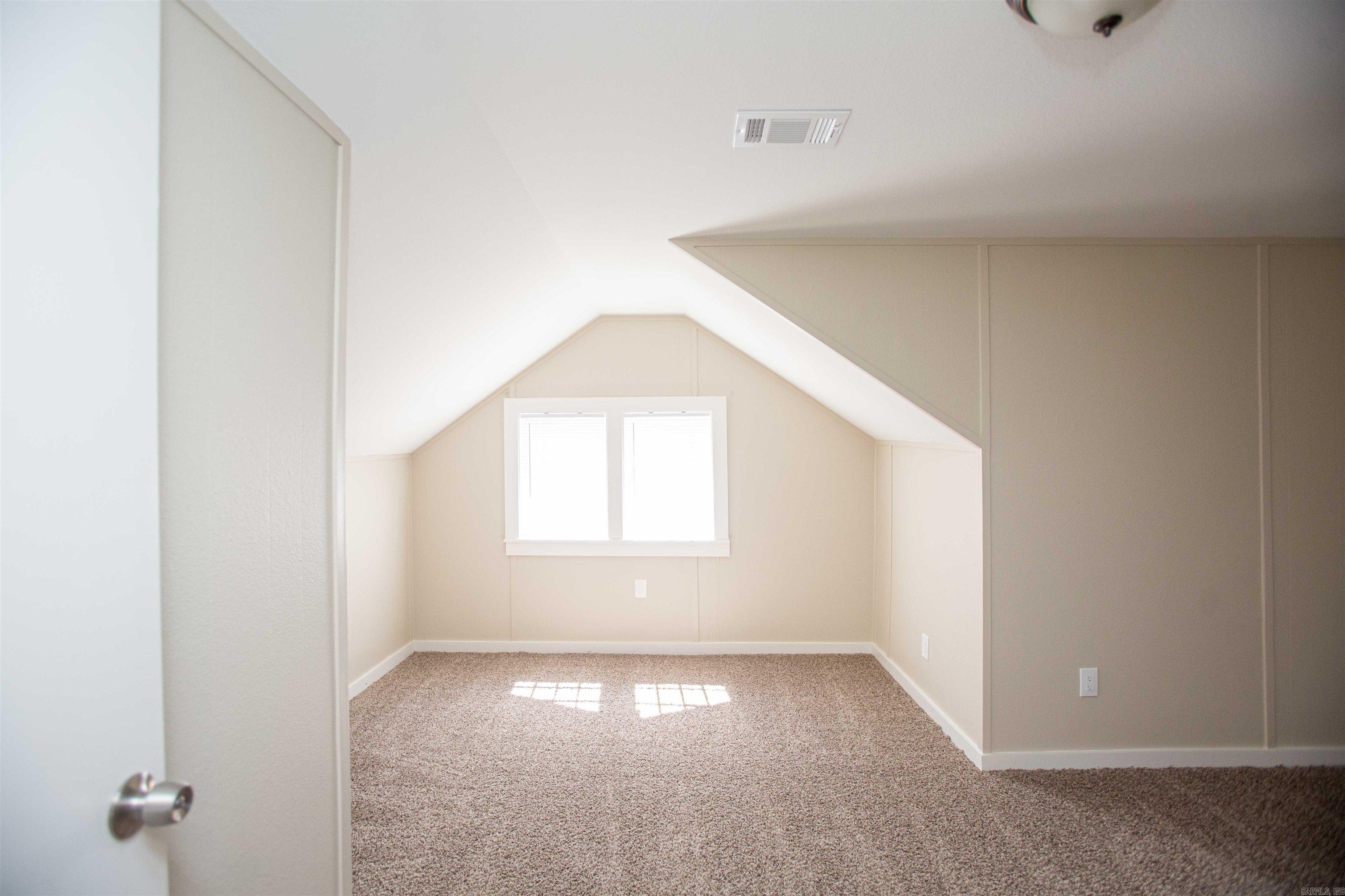 Weldon E Wrights - Residential Lease