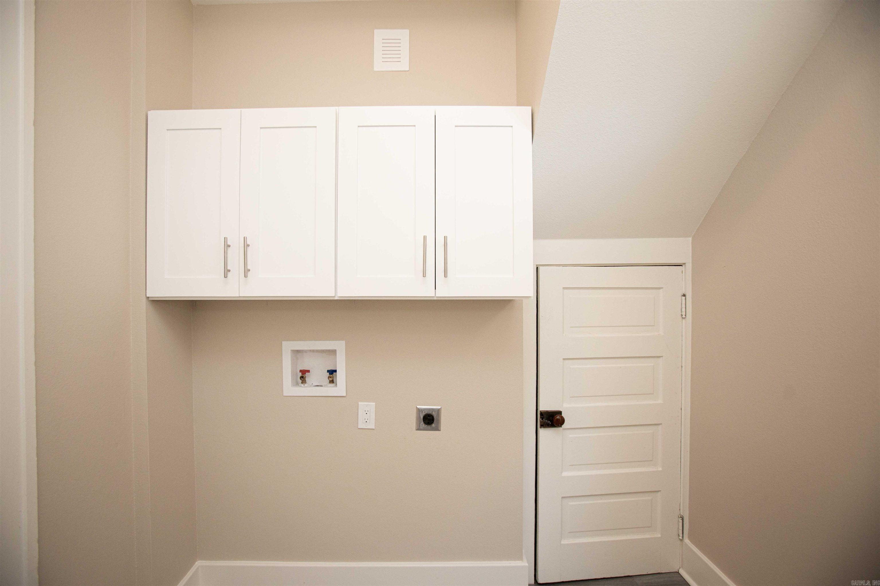 Weldon E Wrights - Residential Lease