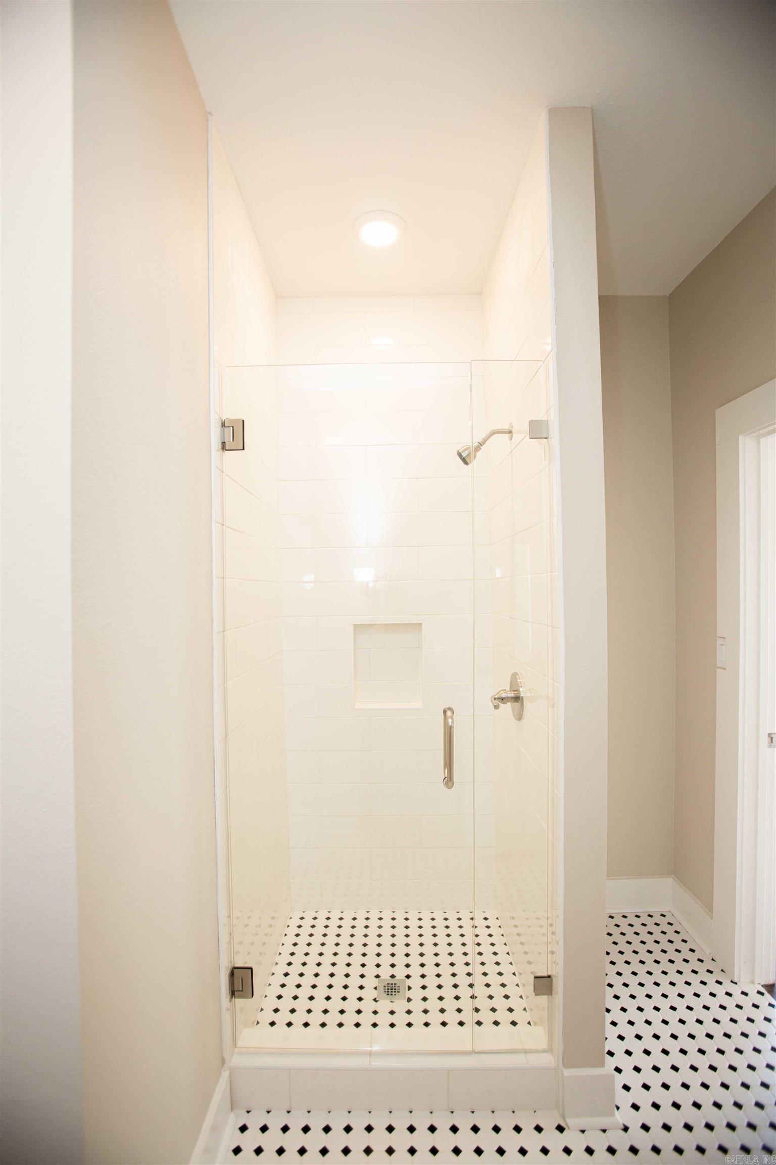 Weldon E Wrights - Residential Lease