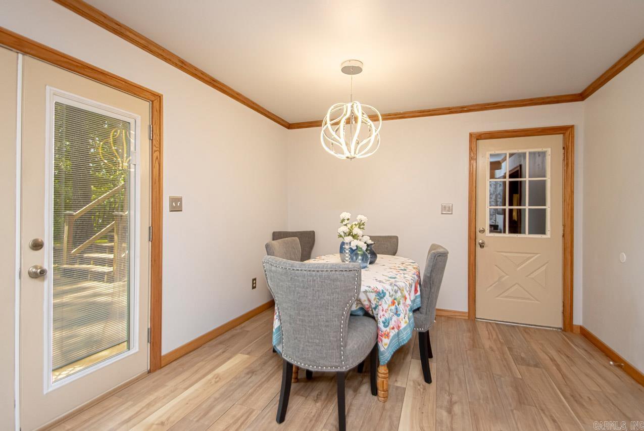 OAK MEADOWS - Residential