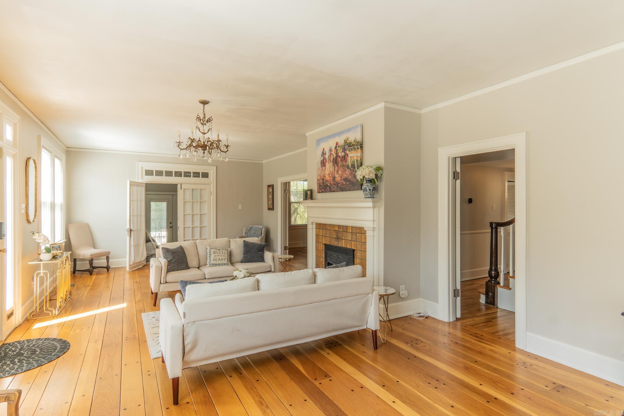 TRIVISTA - Residential