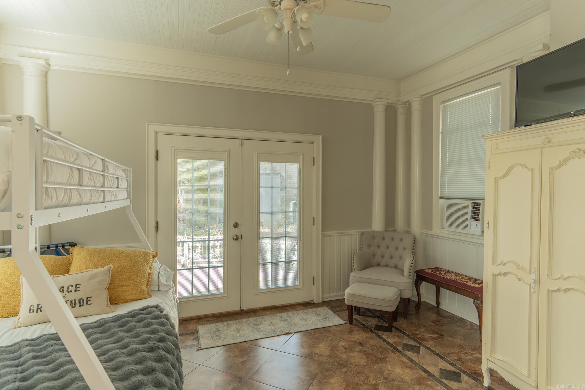 TRIVISTA - Residential