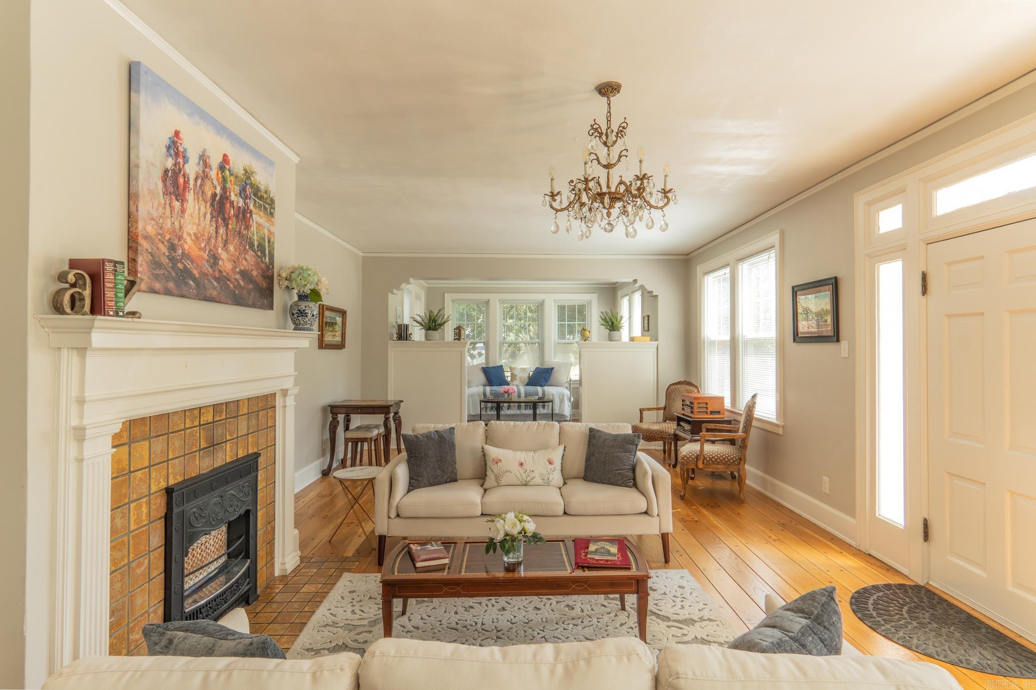 TRIVISTA - Residential