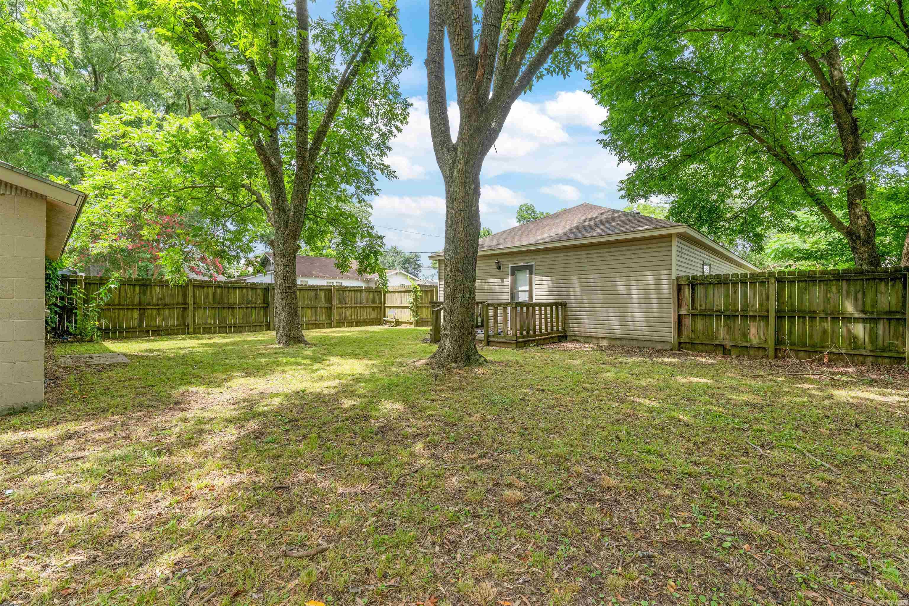 HOLTS INDUSTRIAL - Residential