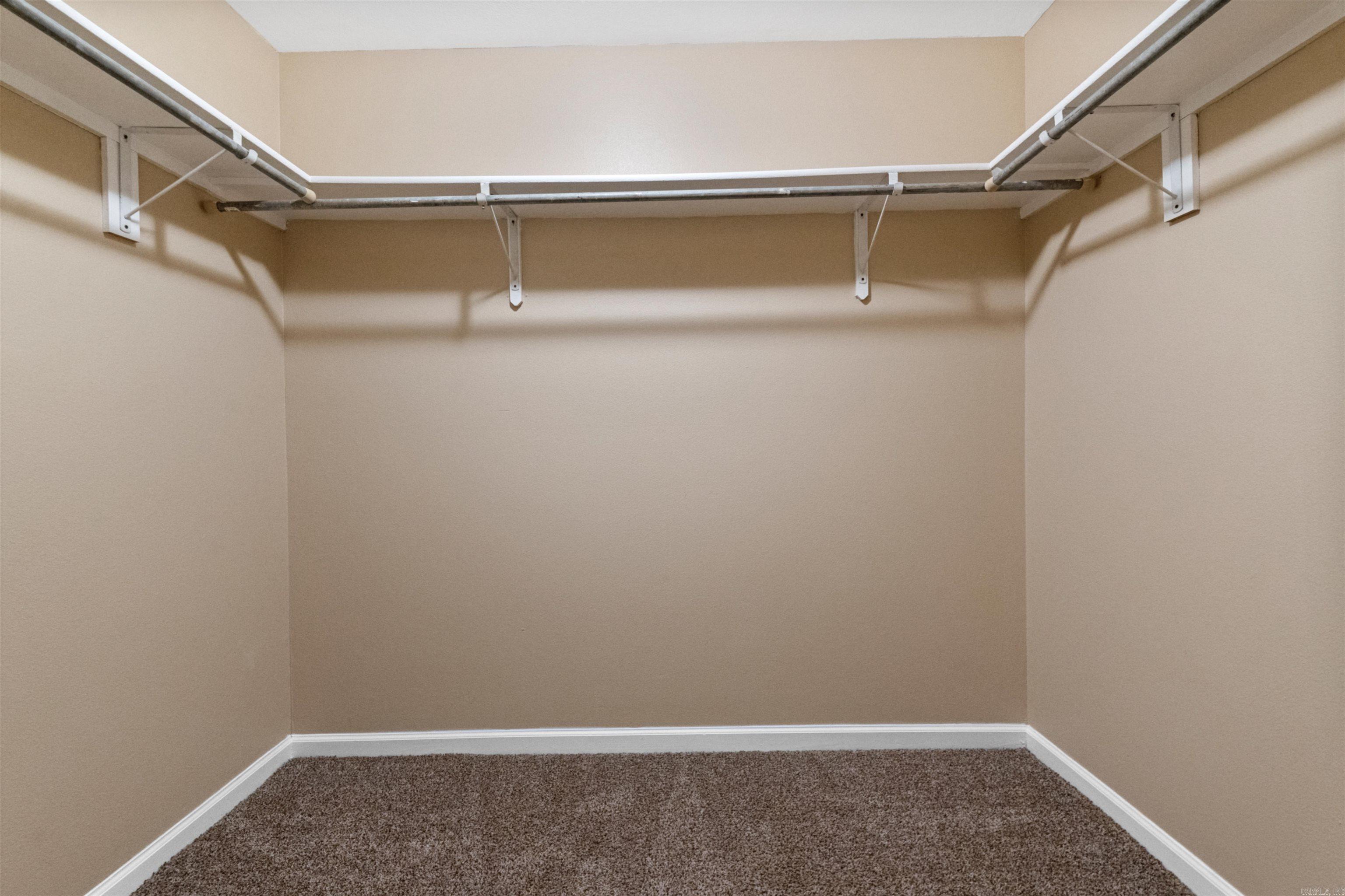 HOLTS INDUSTRIAL - Residential