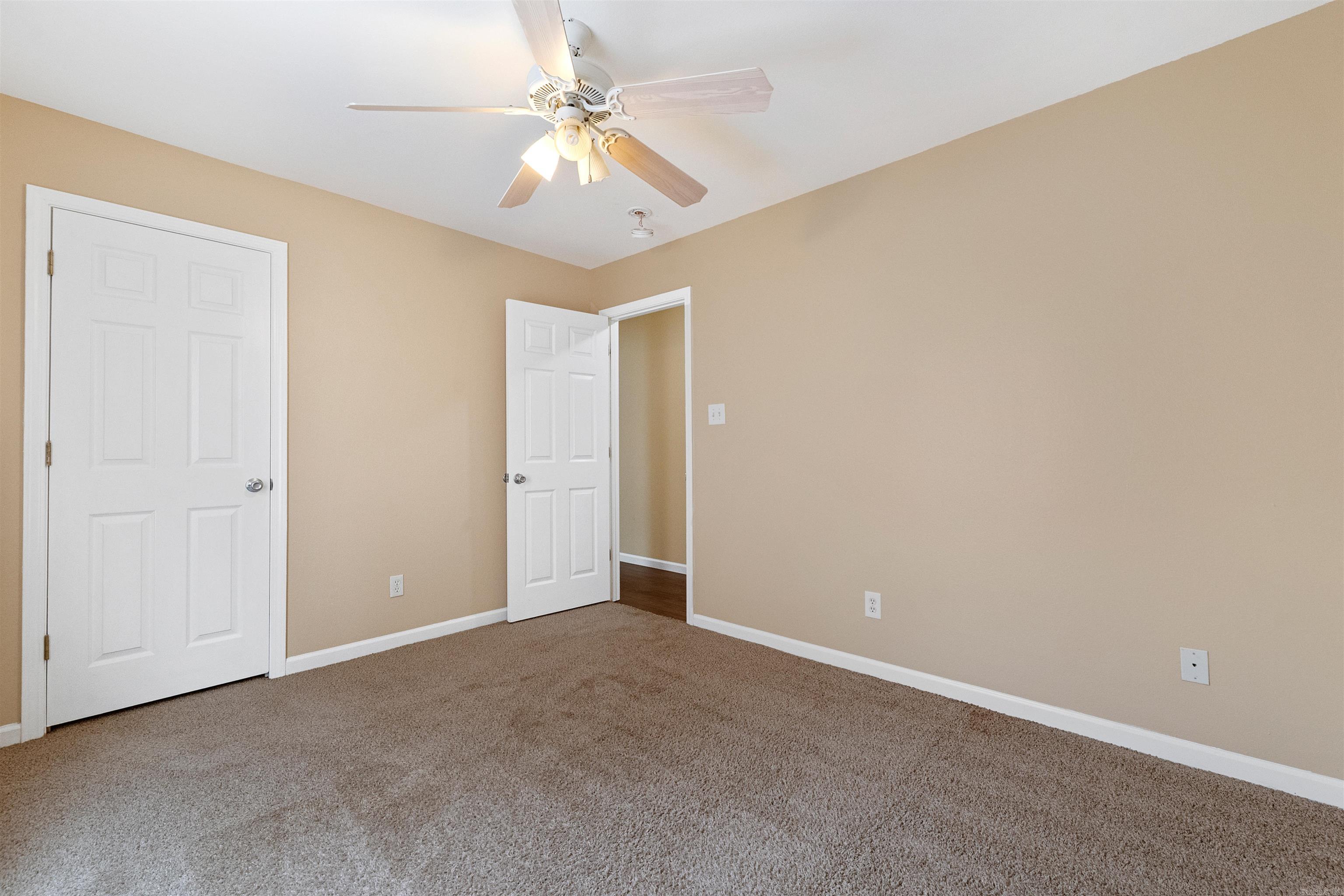 HOLTS INDUSTRIAL - Residential