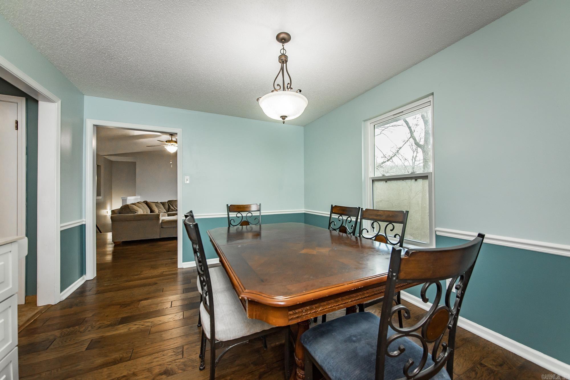 INDIAN HILLS - Residential