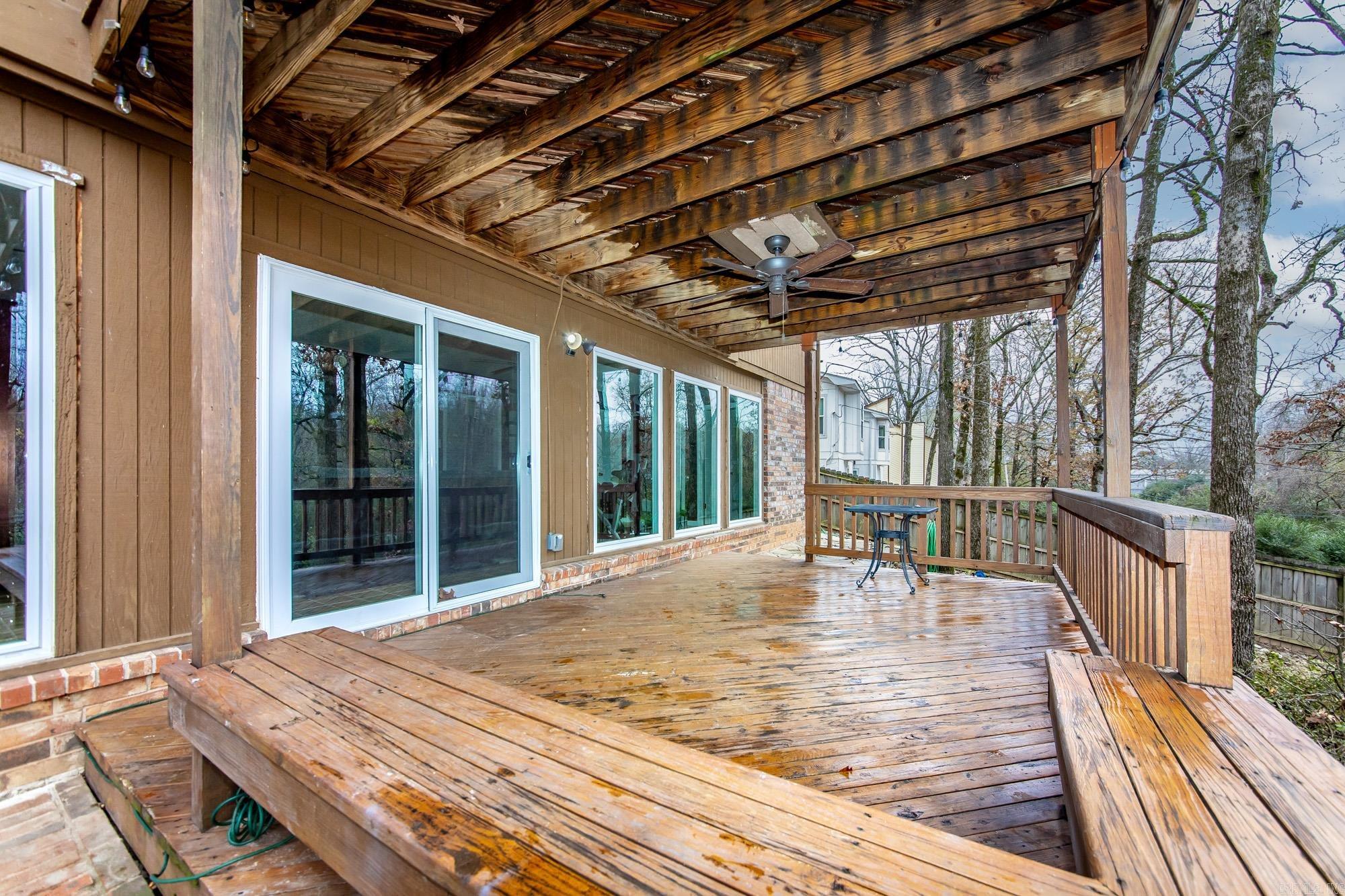 INDIAN HILLS - Residential