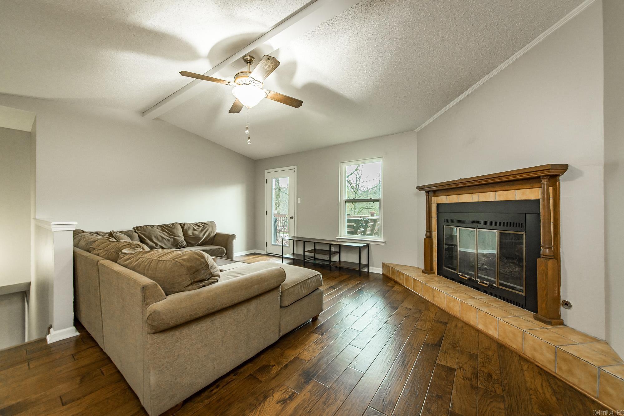 INDIAN HILLS - Residential