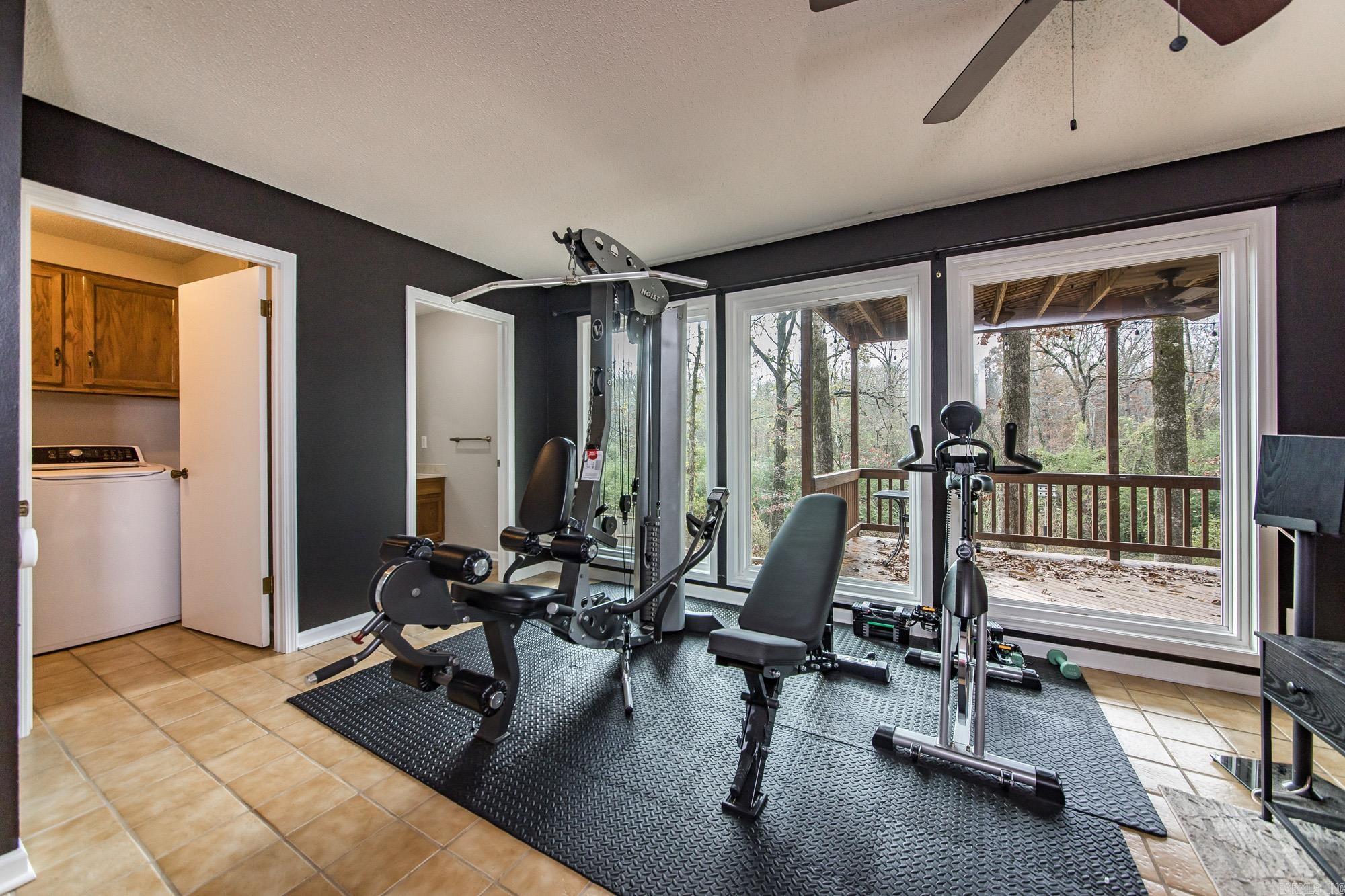 INDIAN HILLS - Residential