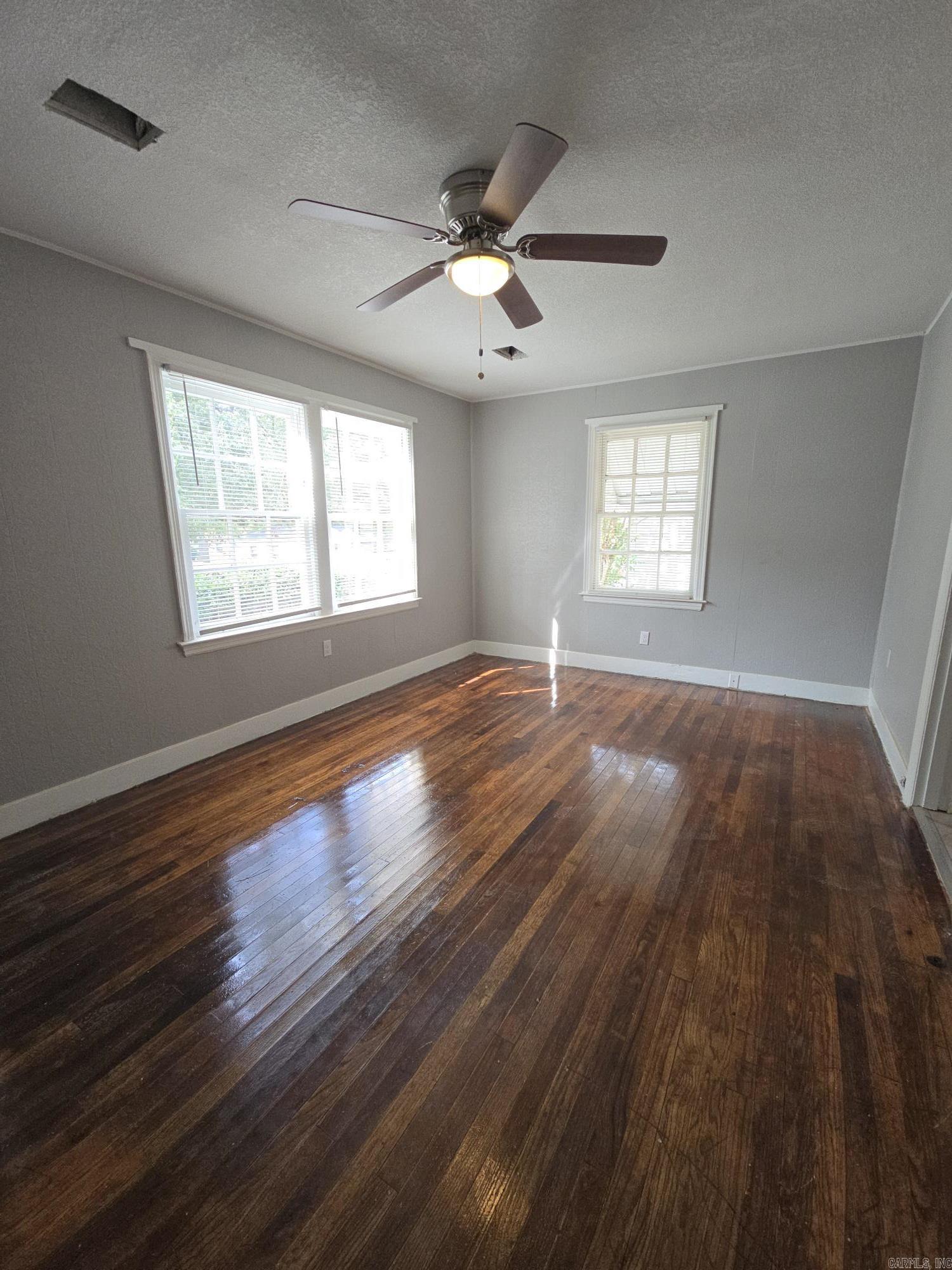 DOWDY & TERRY - Residential