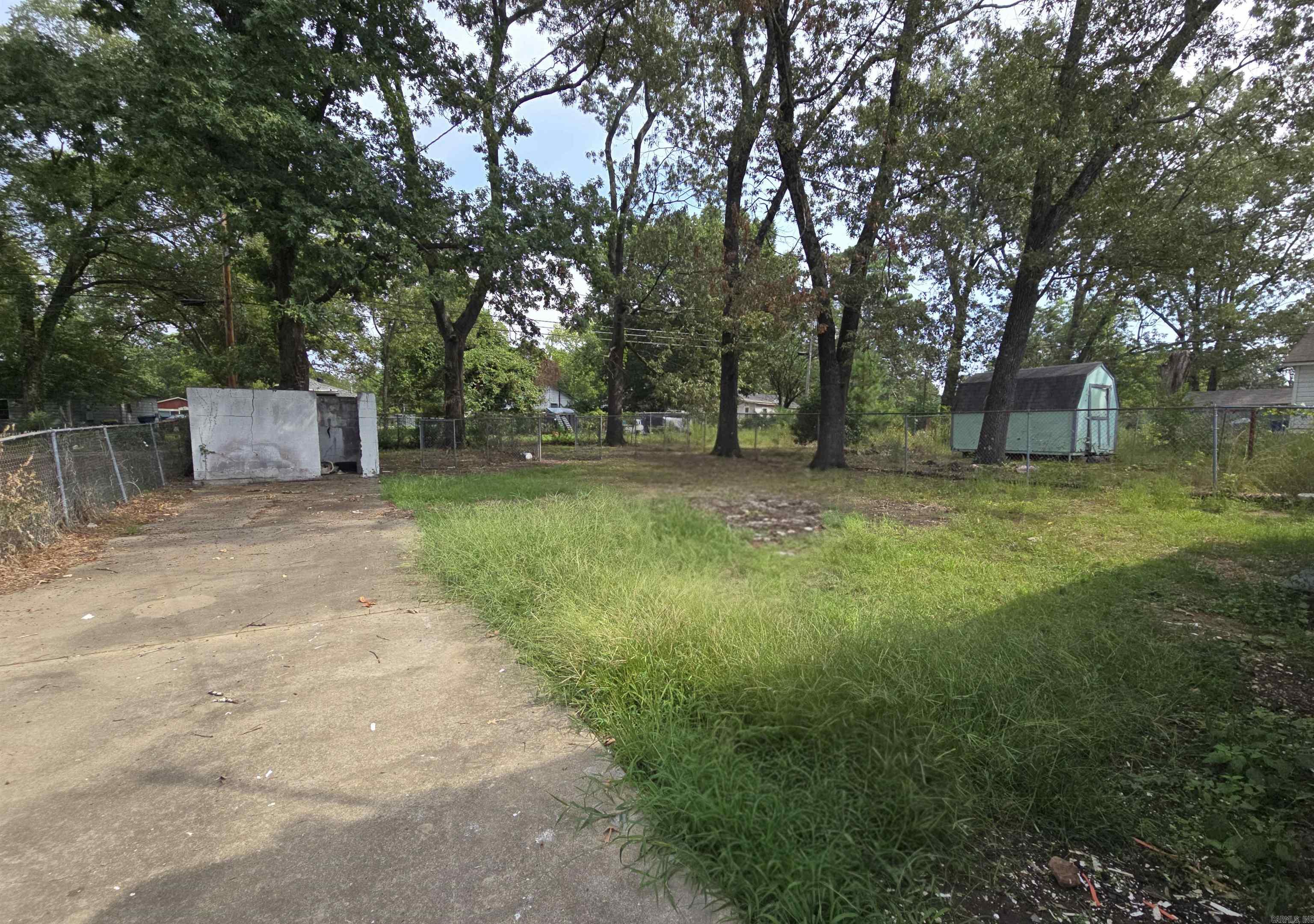 DOWDY & TERRY - Residential