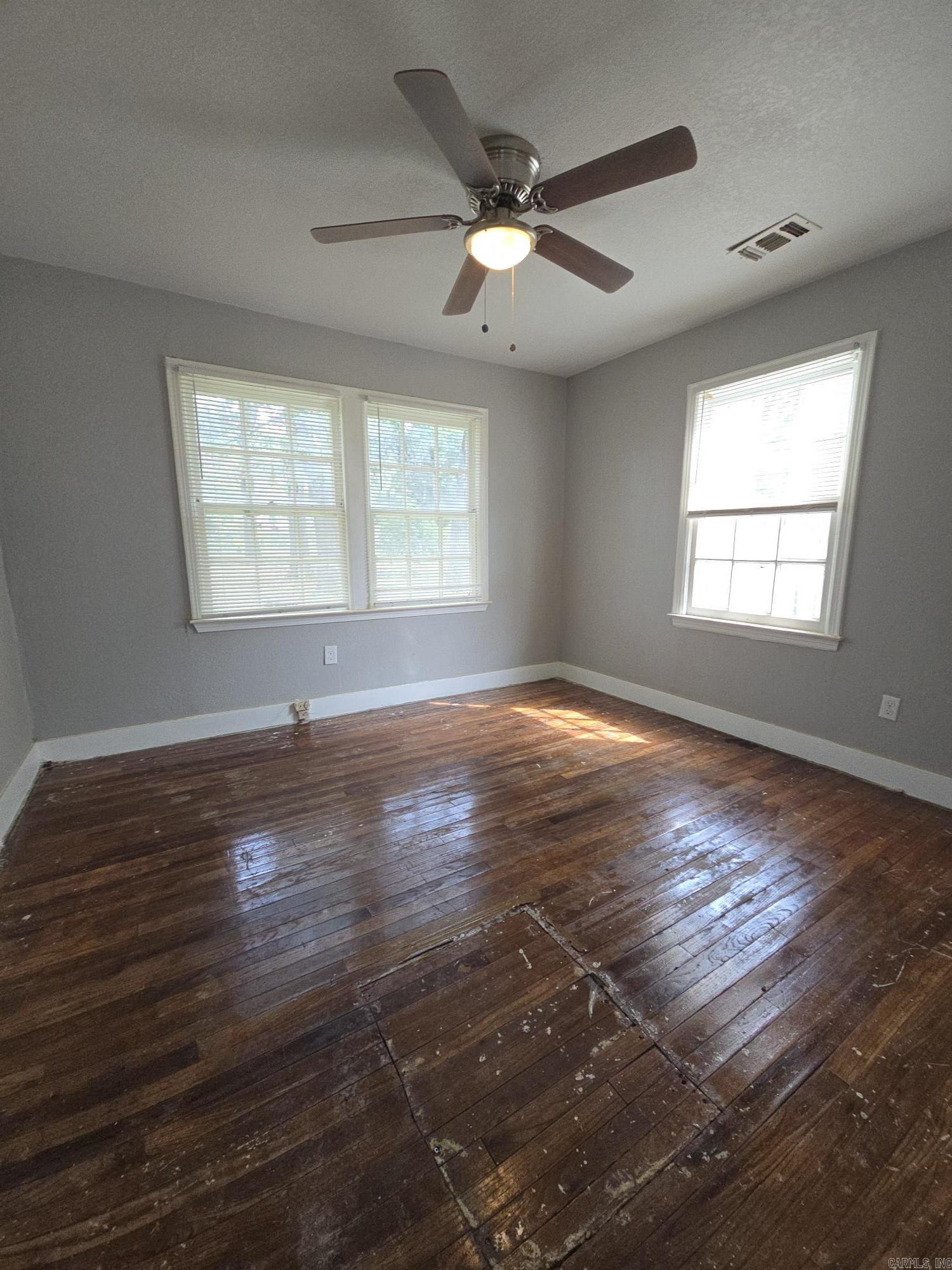 DOWDY & TERRY - Residential