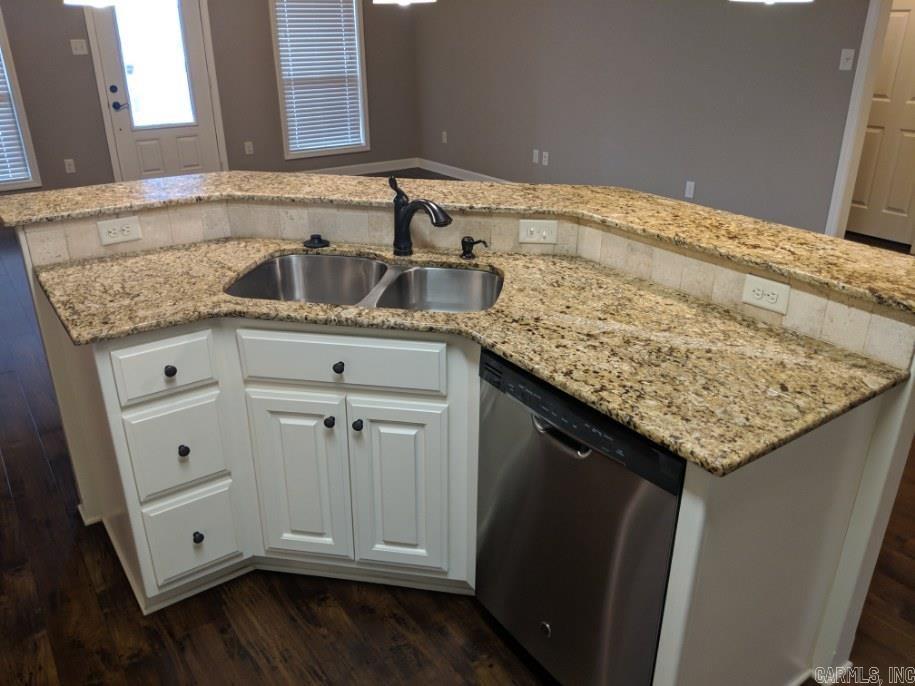 Cross Creek - Residential Lease