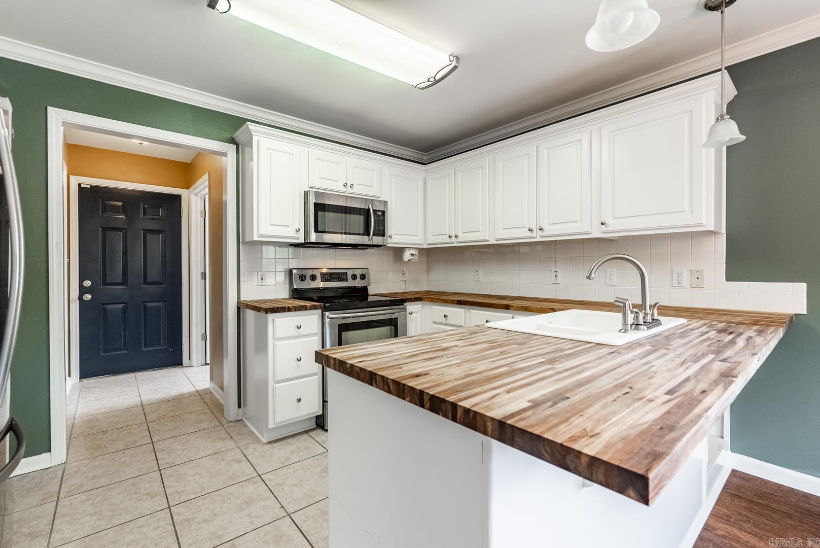 NORTH POINTE ADDN - Residential