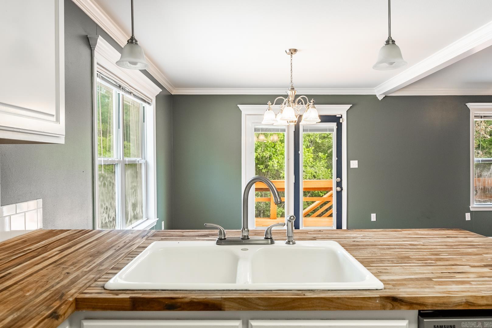 NORTH POINTE ADDN - Residential