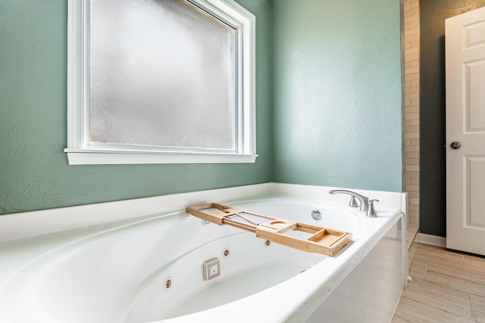 NORTH POINTE ADDN - Residential