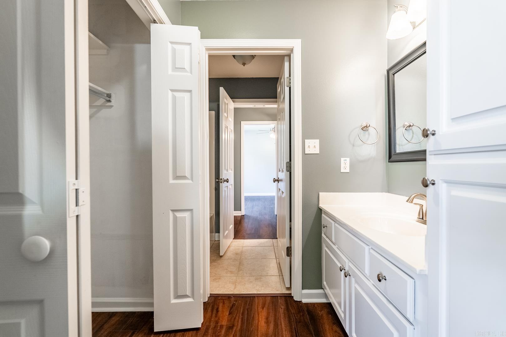 NORTH POINTE ADDN - Residential