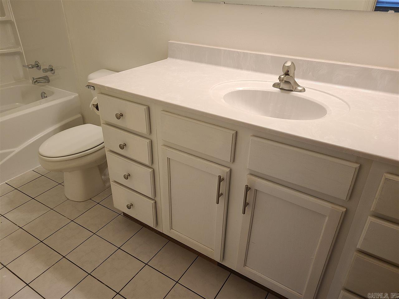 Stonewall - Residential Lease