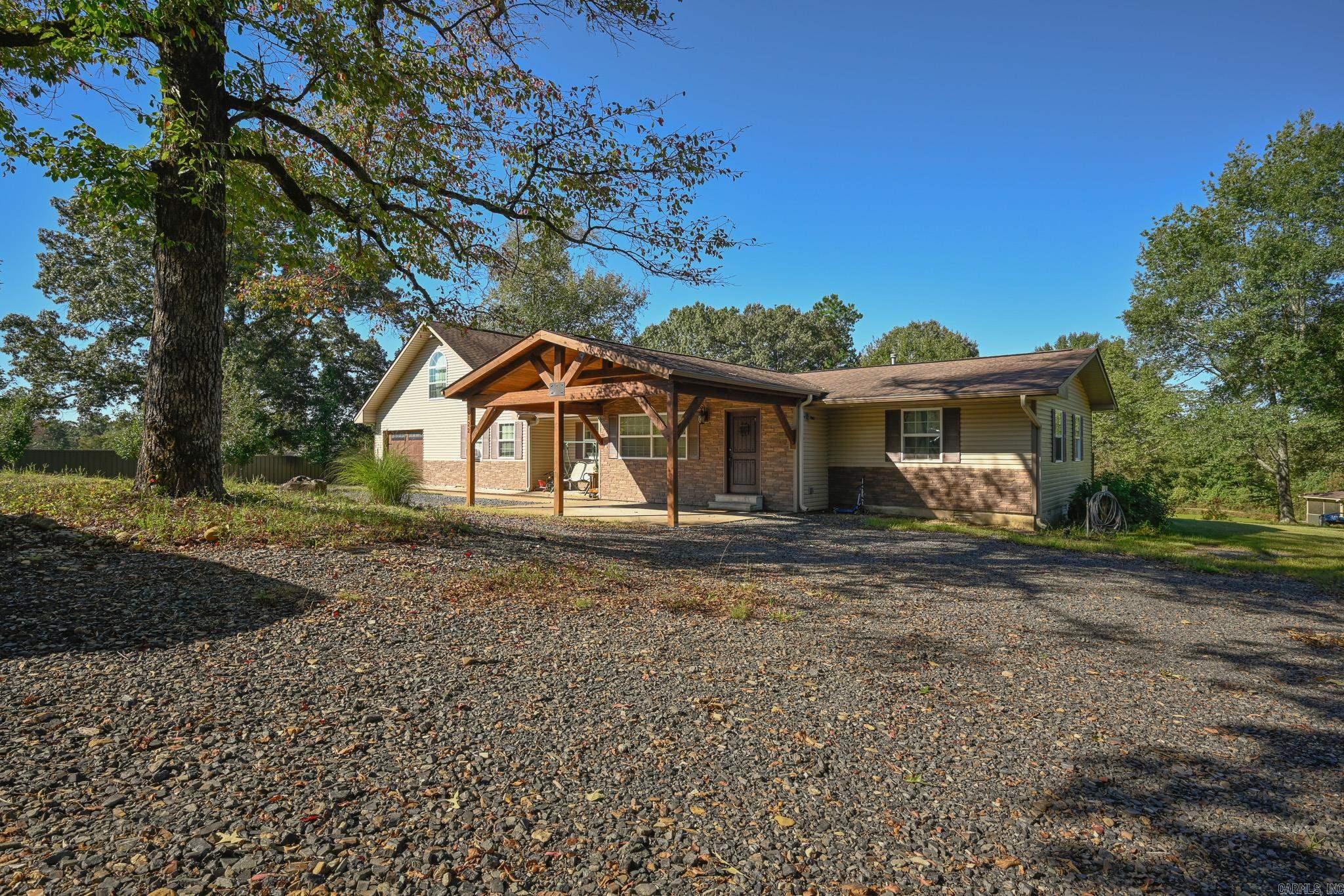 HAMILTONS ADDITION - Residential