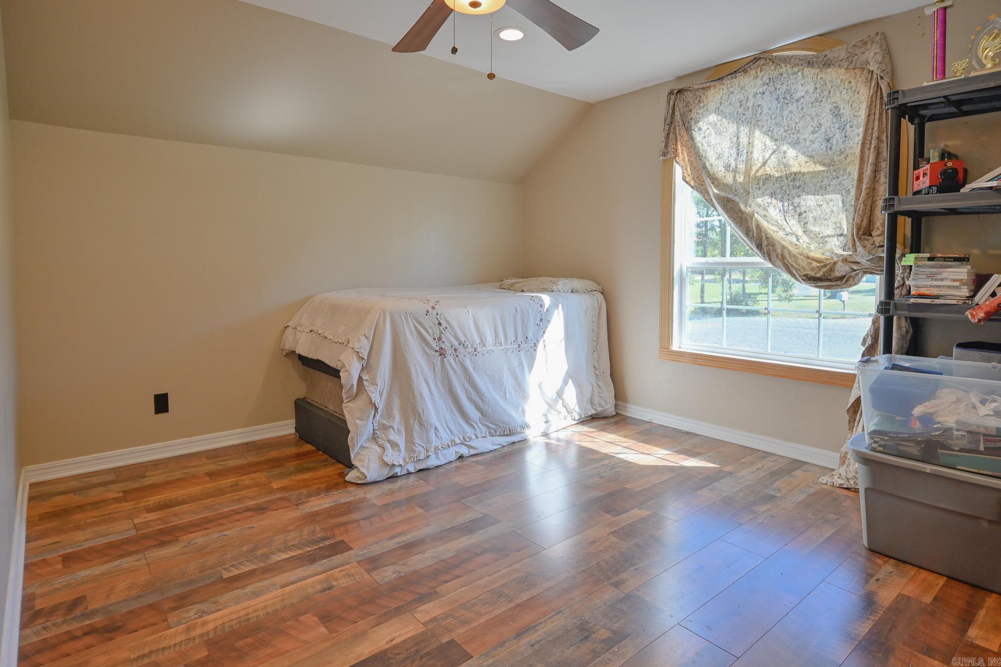 HAMILTONS ADDITION - Residential