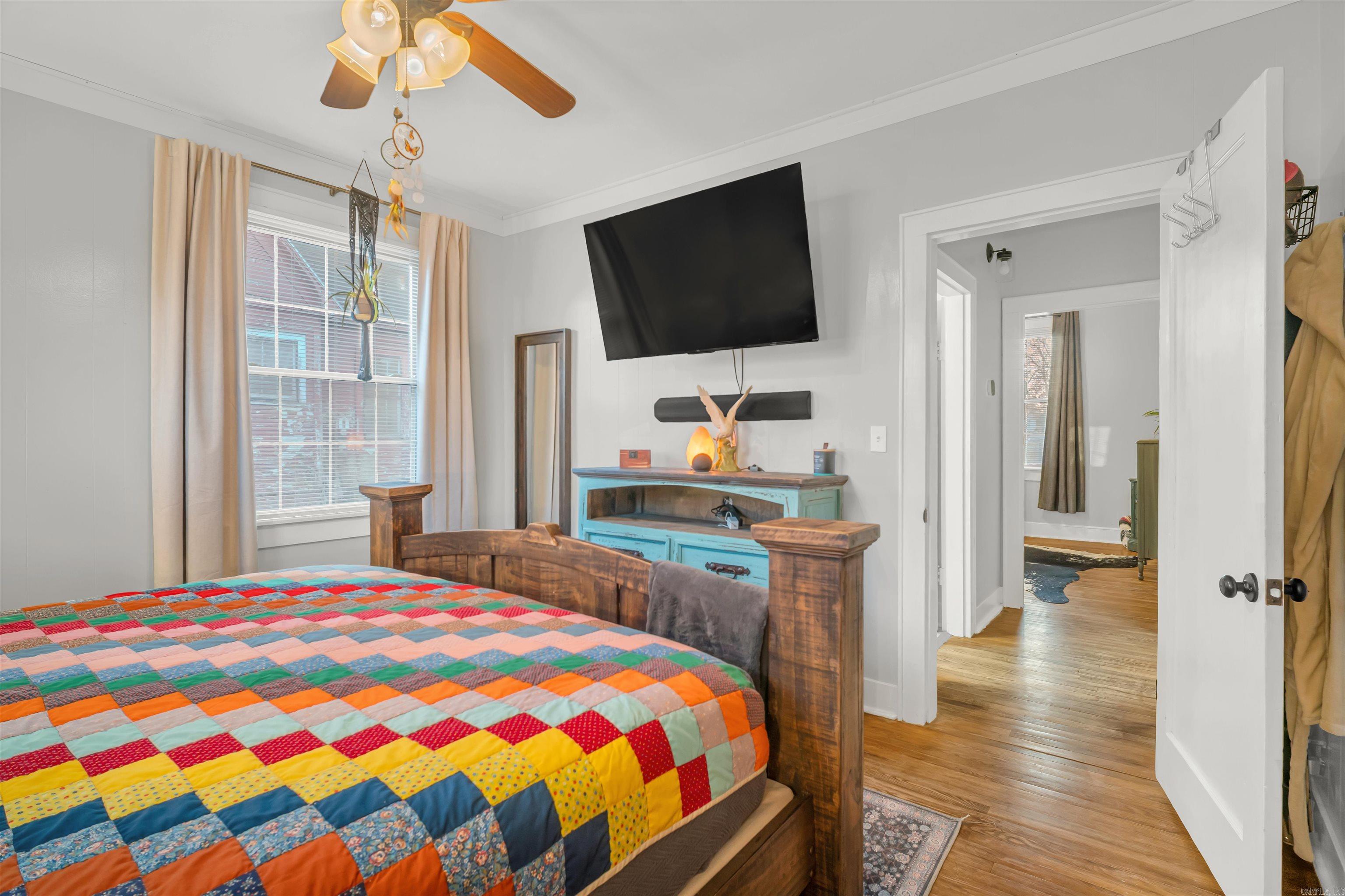 CLIFTONS ADDN - Residential