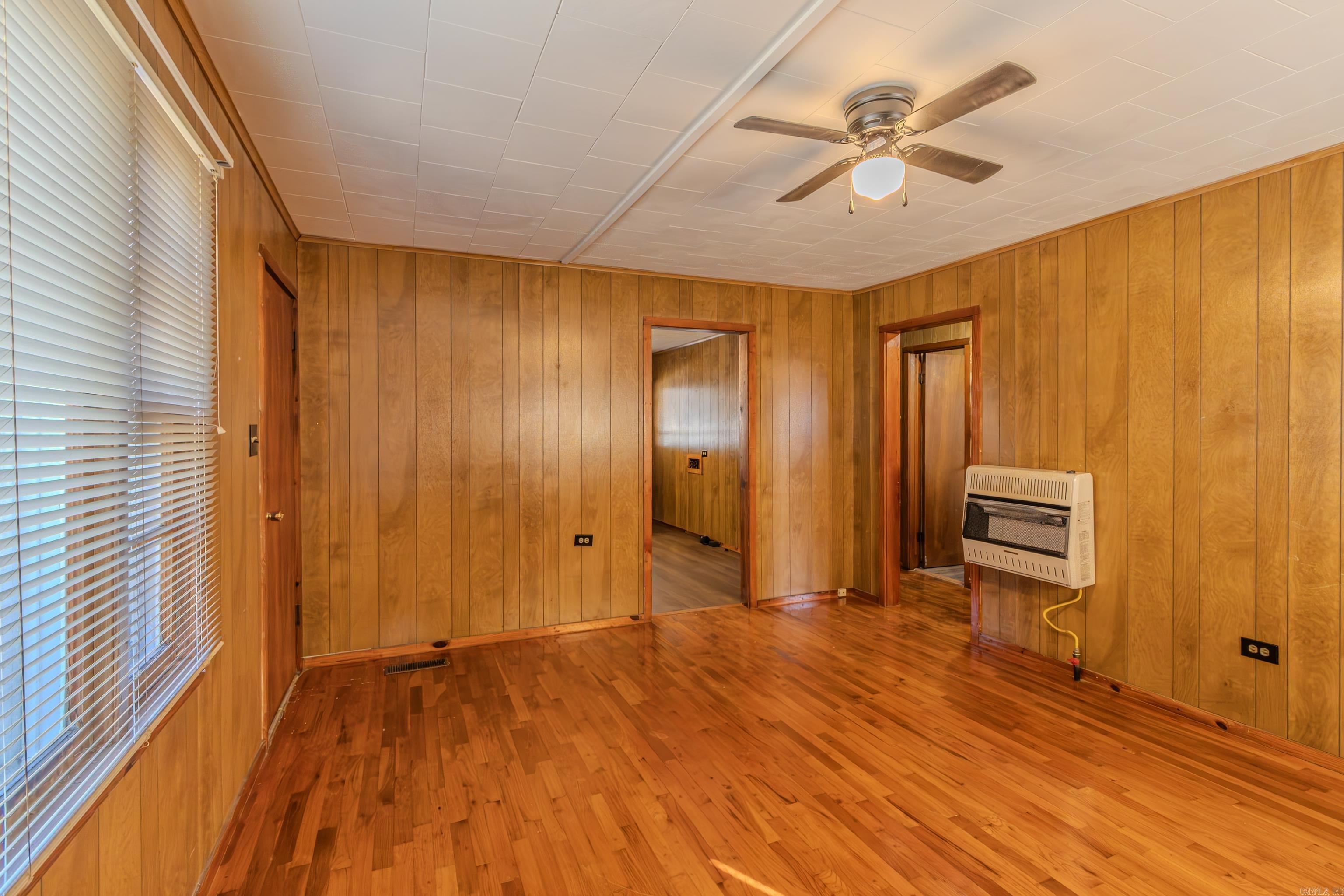 HOWELL - Residential