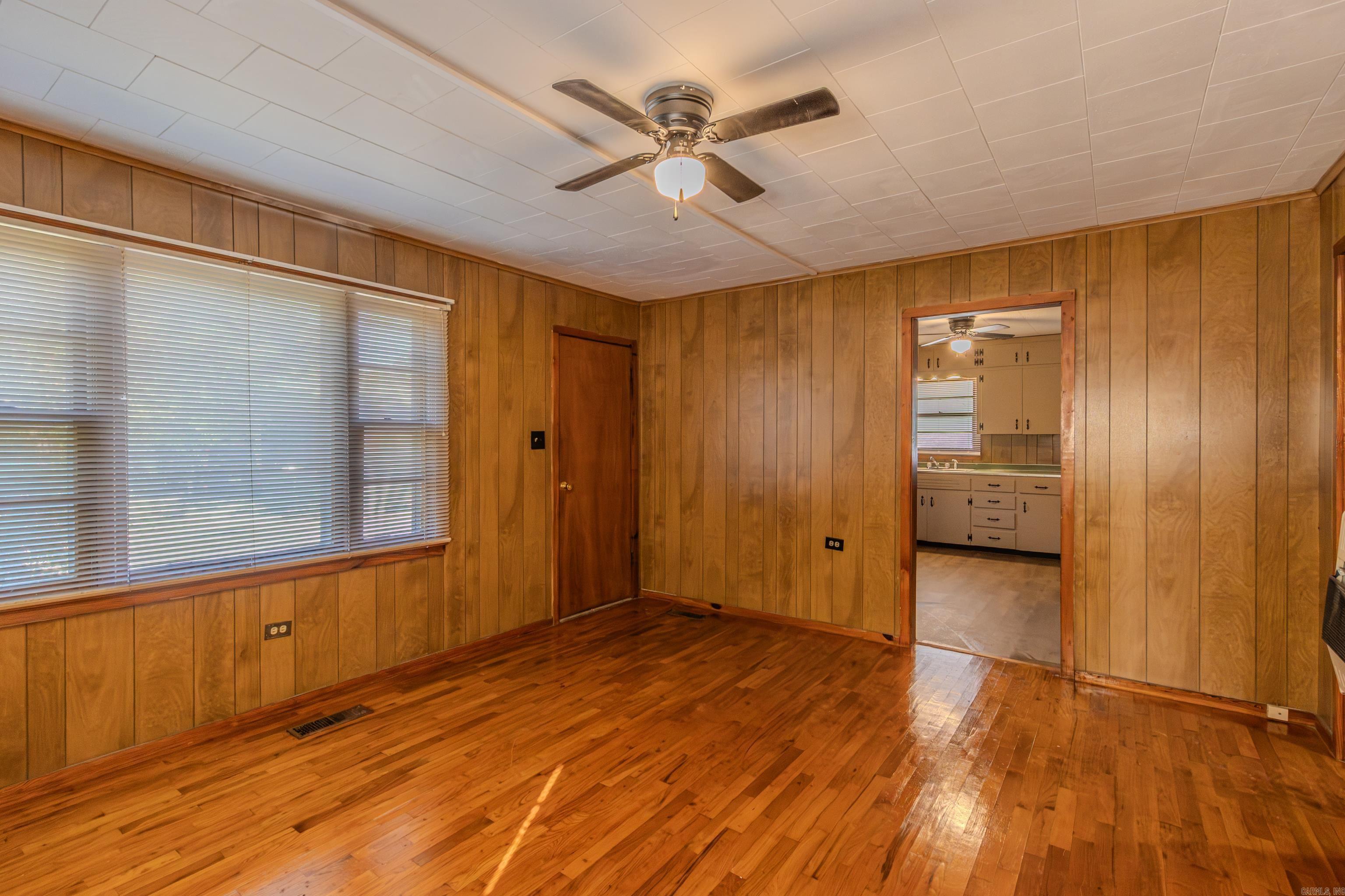 HOWELL - Residential