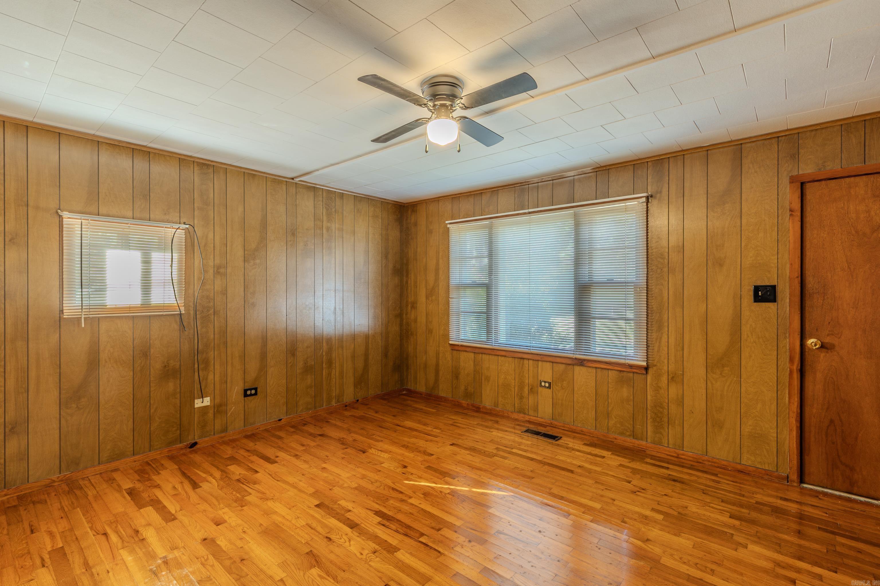 HOWELL - Residential