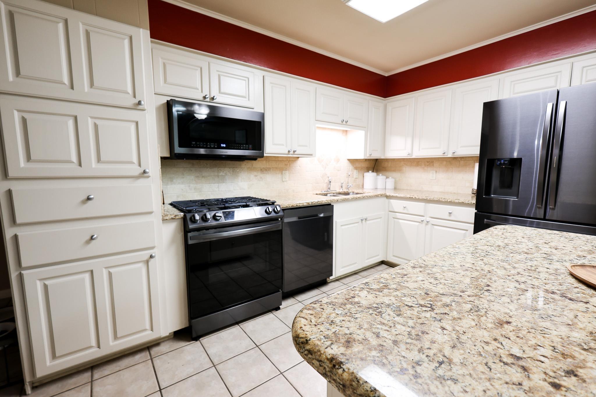 Raquet Club - Residential