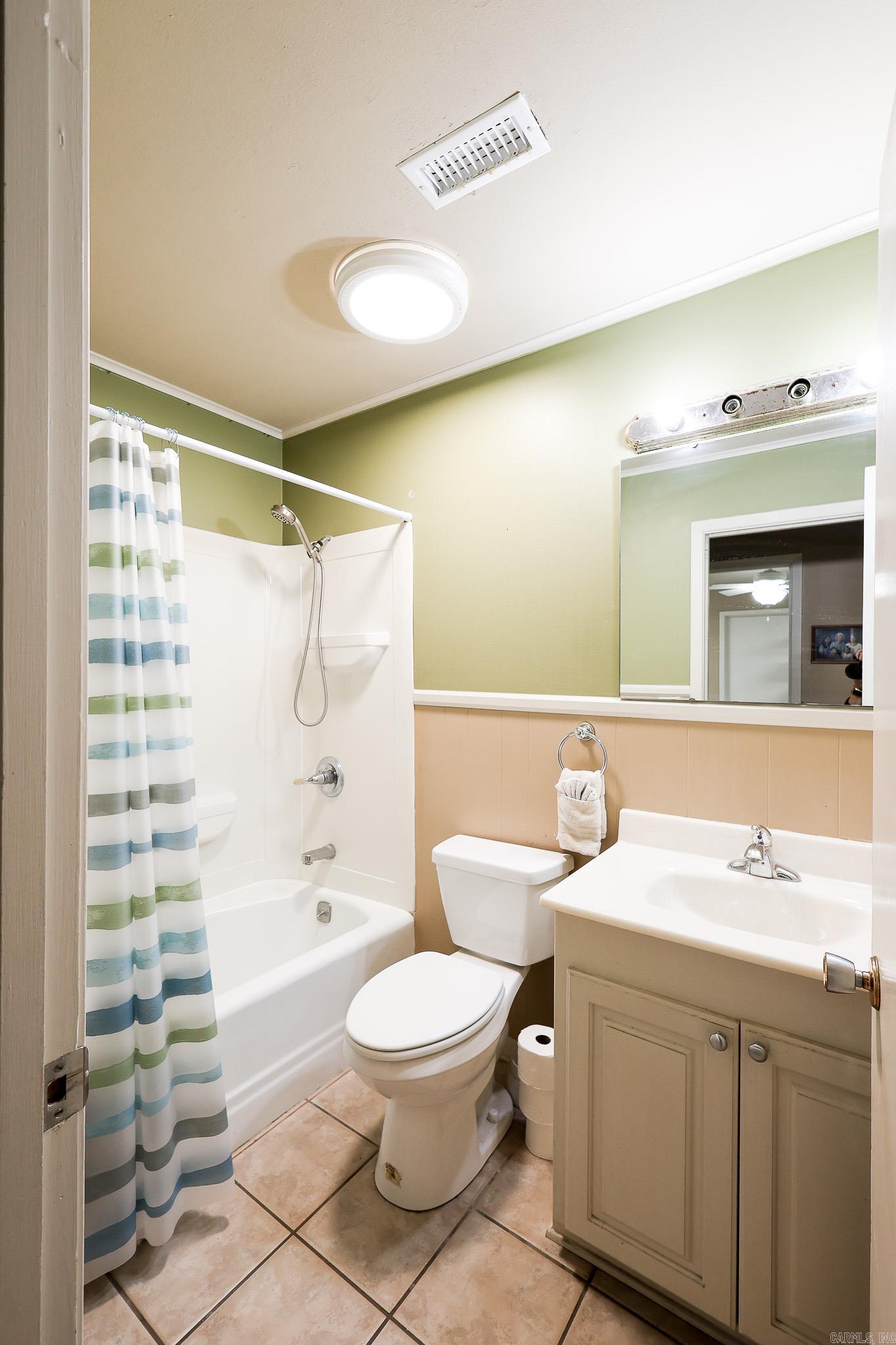 Raquet Club - Residential