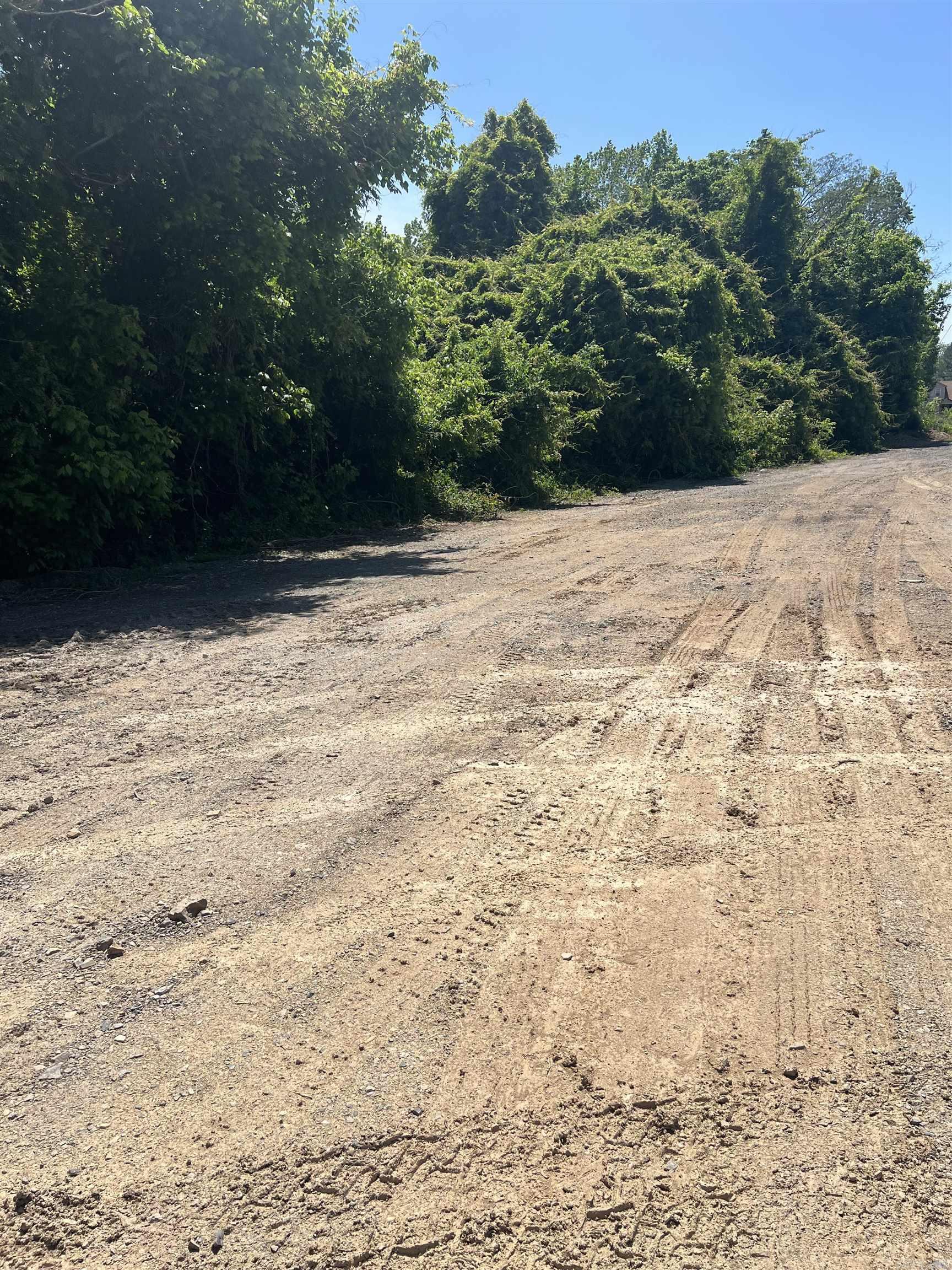 Metes & Bounds - Commercial Sale