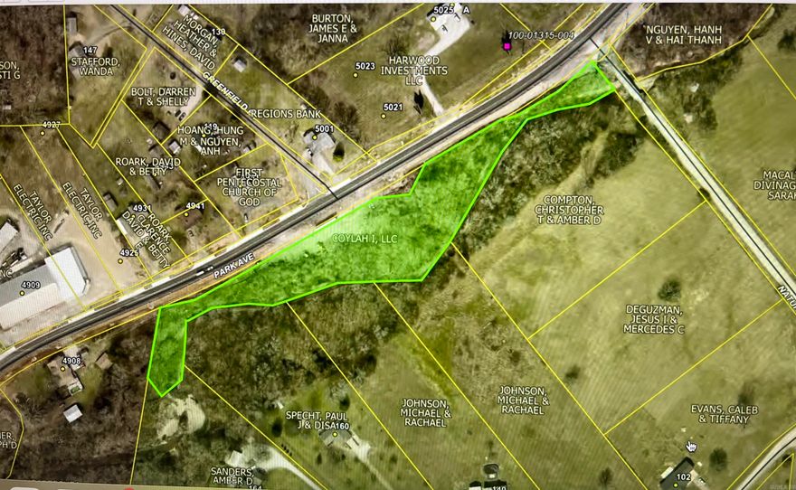 PRIME COMMERCIAL opportunity in the growing Fountain Lake area!! This highly visible tract sits directly along Park Avenue Highway 5, offering excellent road frontage and steady traffic flow. The property's elongated layout provides multiple access possibilities and flexibility for development, whether you're considering retail, office space, storage units, or service-based business.