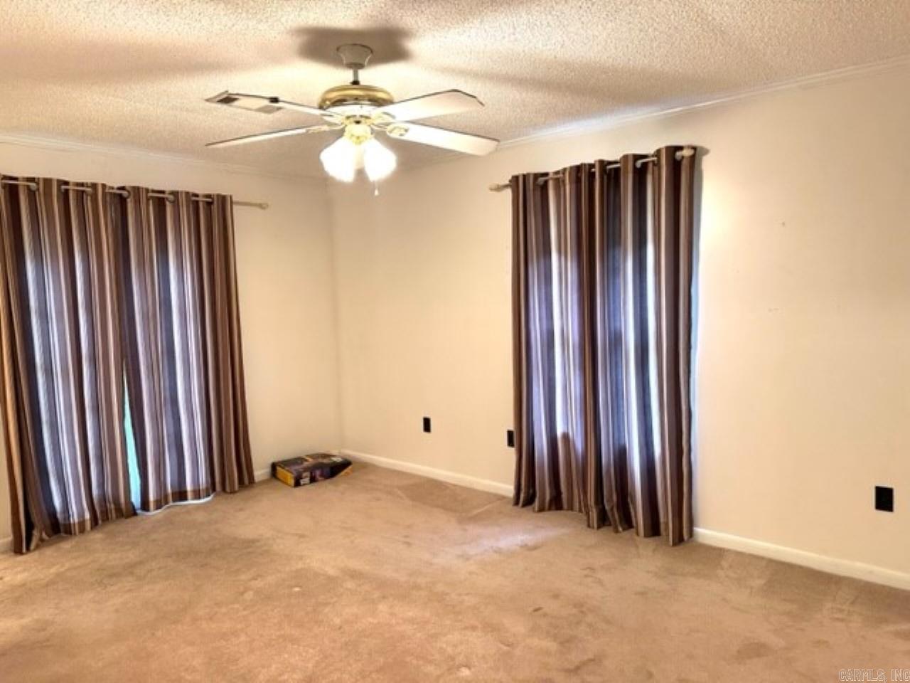 WEDGEWOOD HILLS - Residential