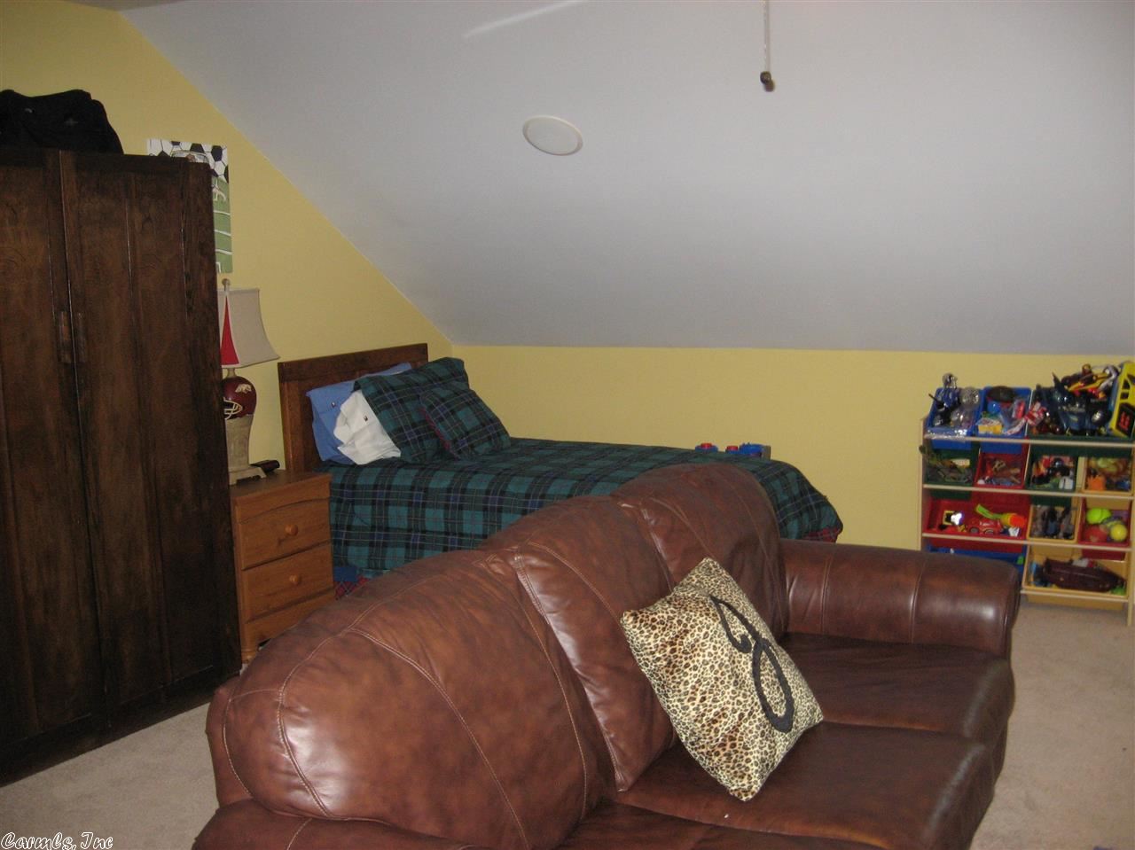 PEBBLE BEACH ESTATES - Residential