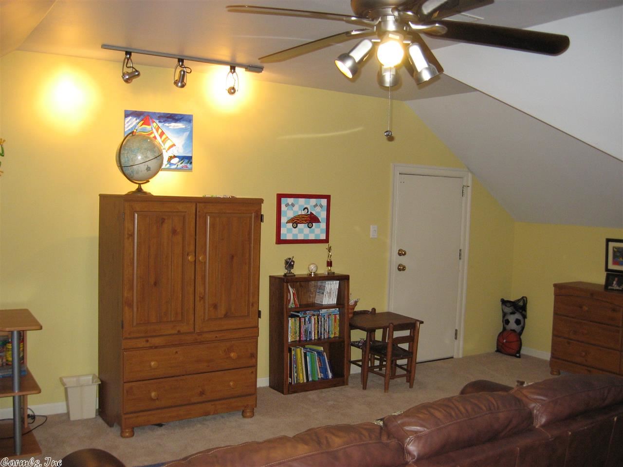 PEBBLE BEACH ESTATES - Residential