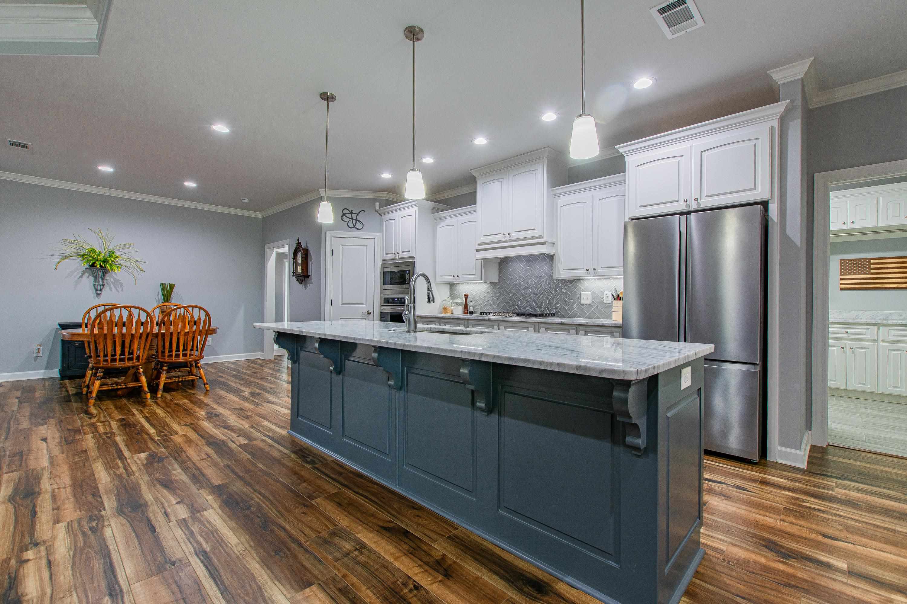 MILLERS GLENN - Residential