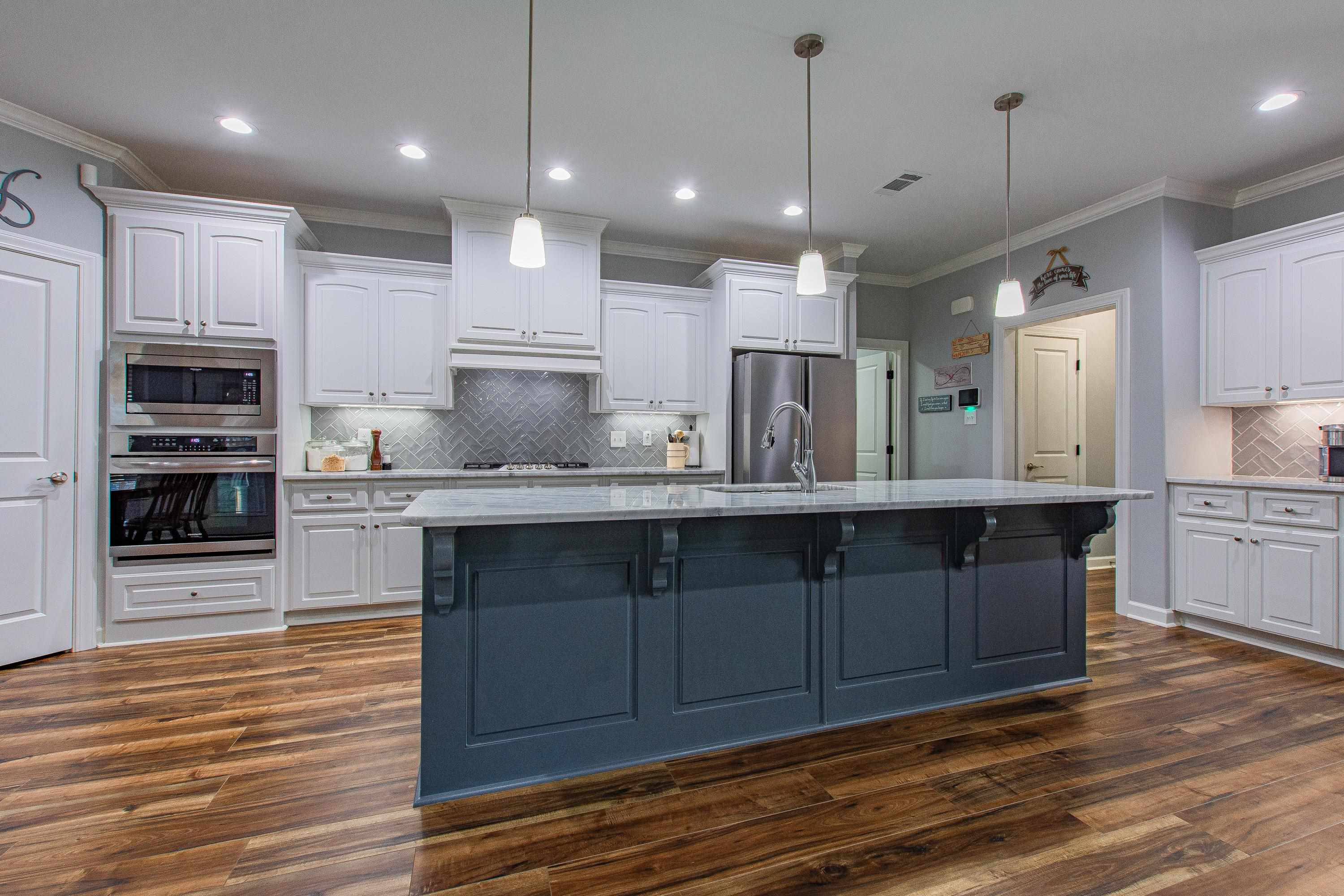 MILLERS GLENN - Residential