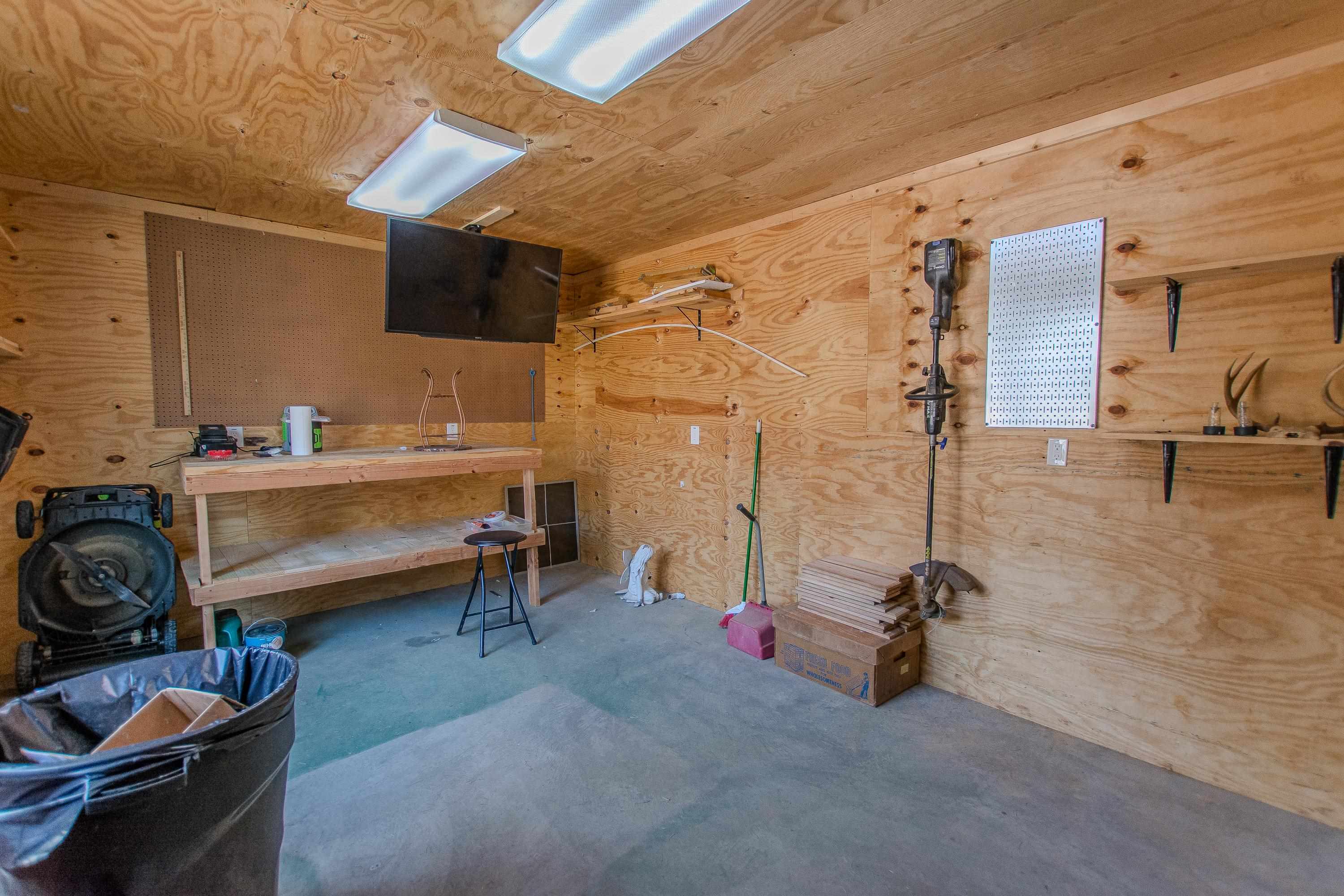 MILLERS GLENN - Residential