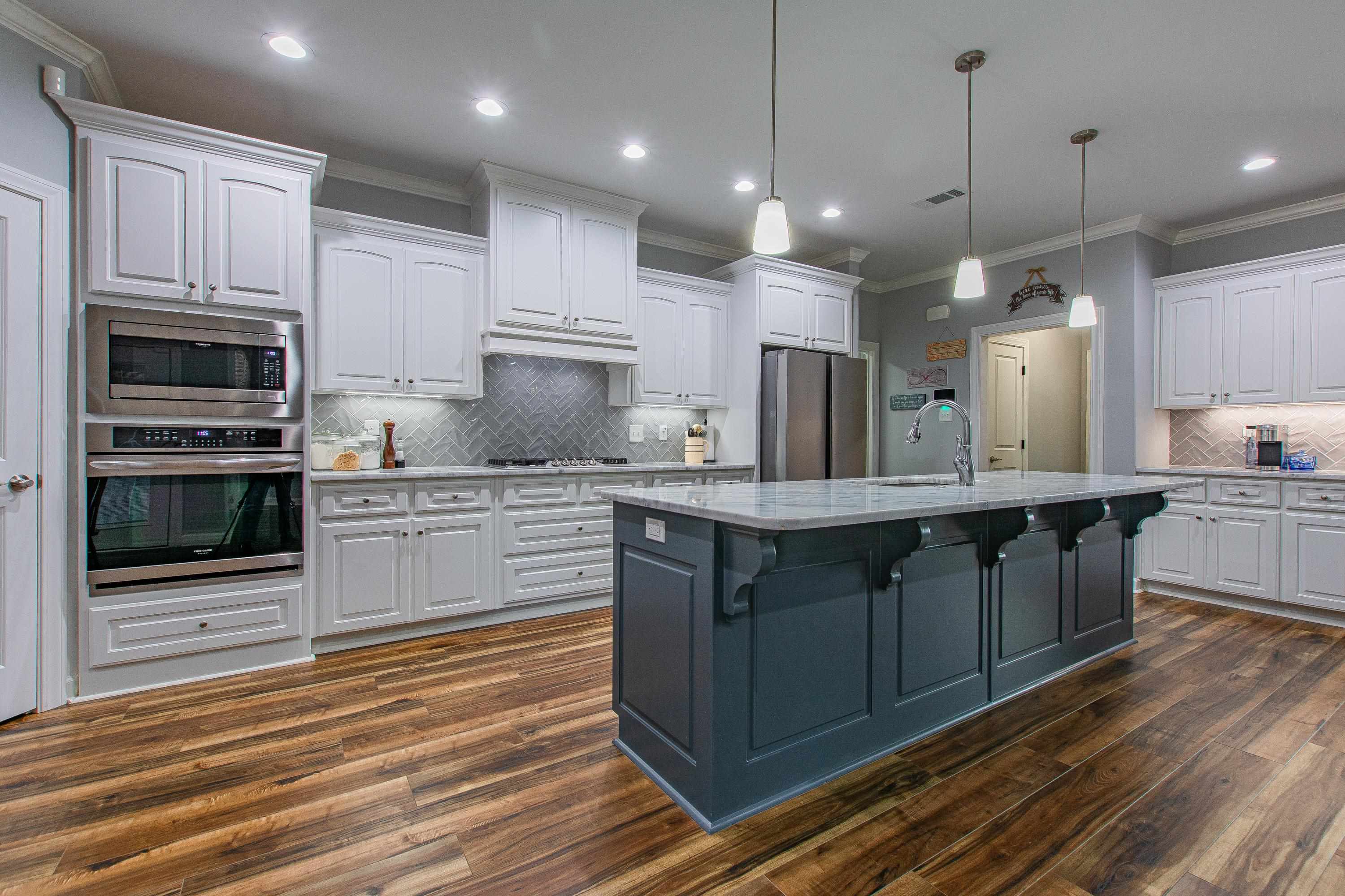 MILLERS GLENN - Residential